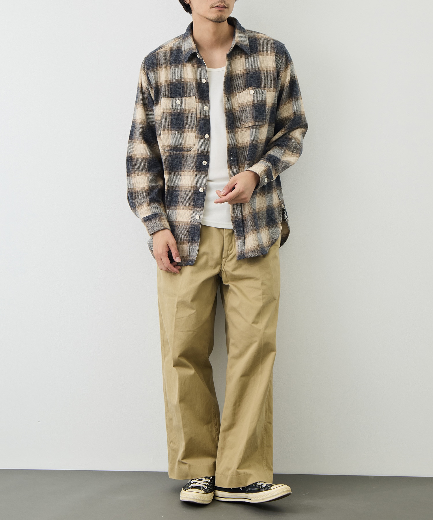52 Wide Chino Pants blurhmsROOTSTOCK