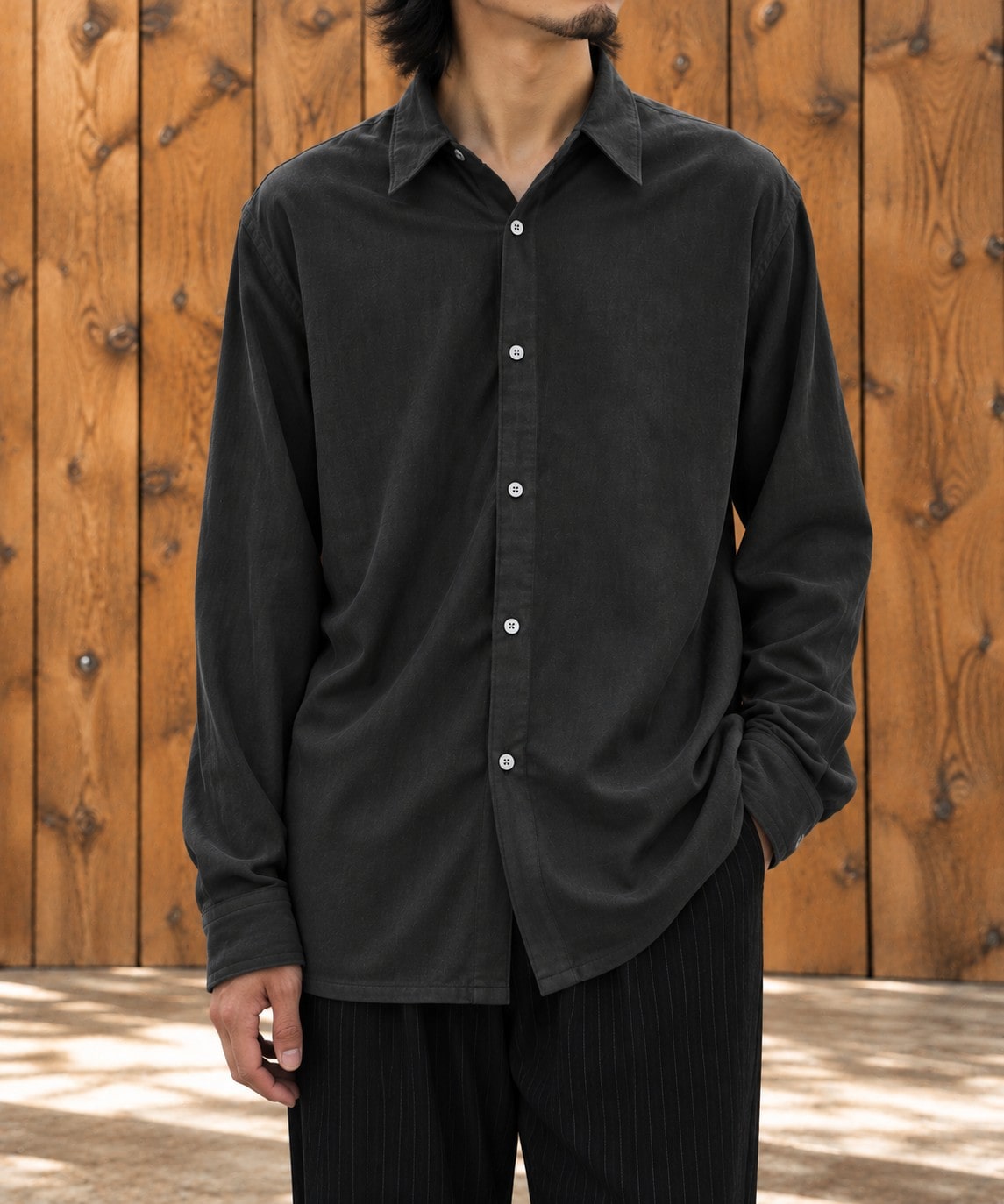 DARK GREY