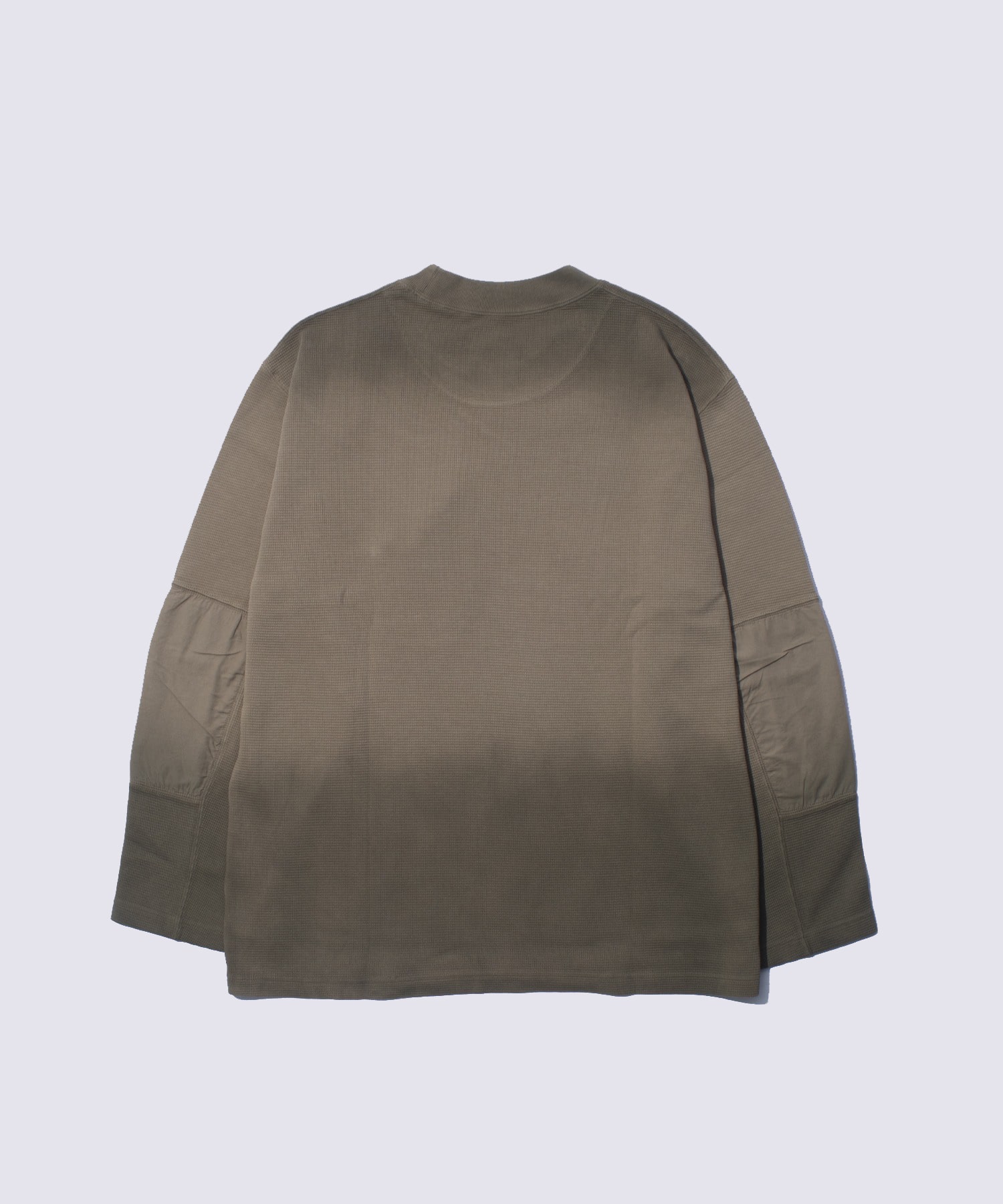 ROA garment dye waffle pocket L/S T and wander
