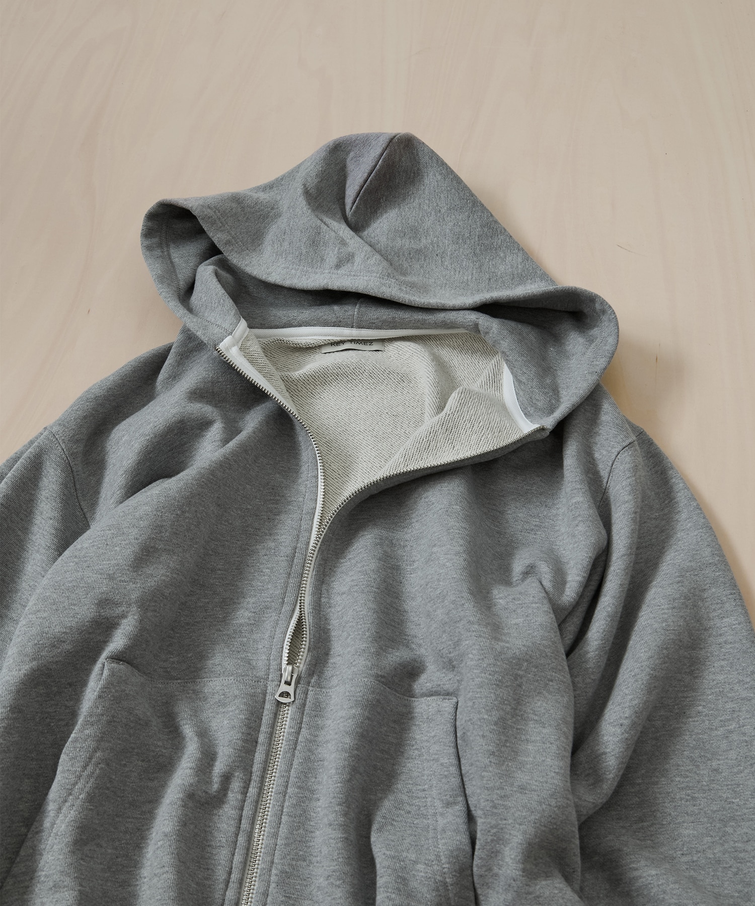 コンパクトループFテリーZipフーディー KEY TIMEZ