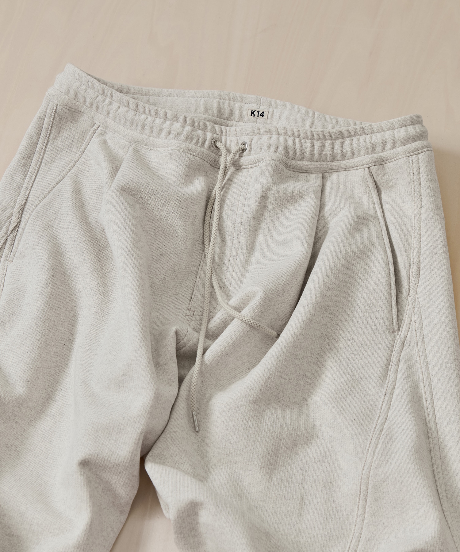 3D Cutting Sweat Pants KHOKI