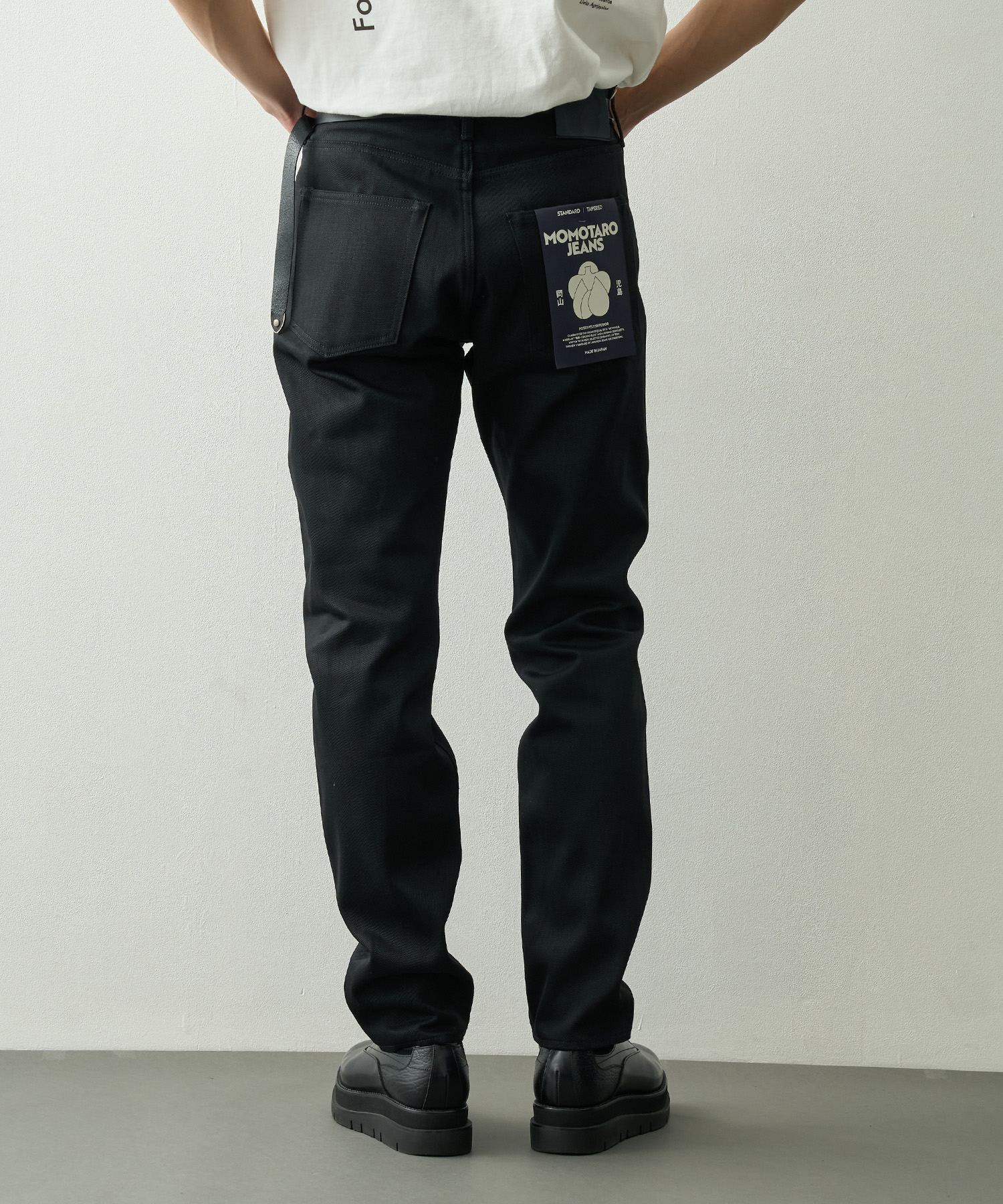 #200 STANDARD TAPERED 14.7oz MOMOTARO JEANS