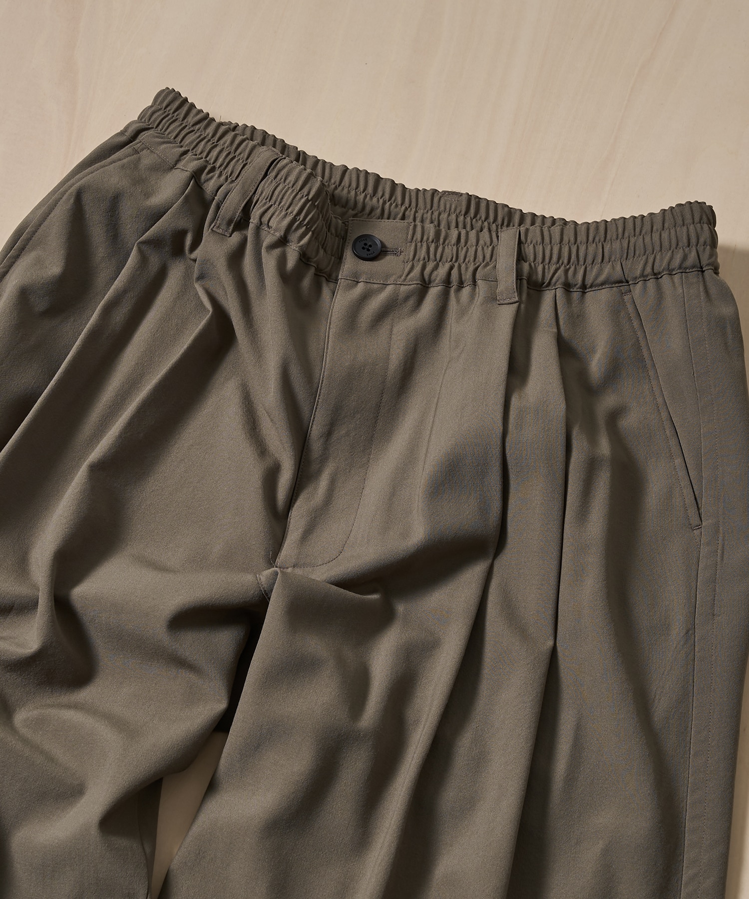 Wool Washer Tropical 2pleated Easy Trousers YOKE