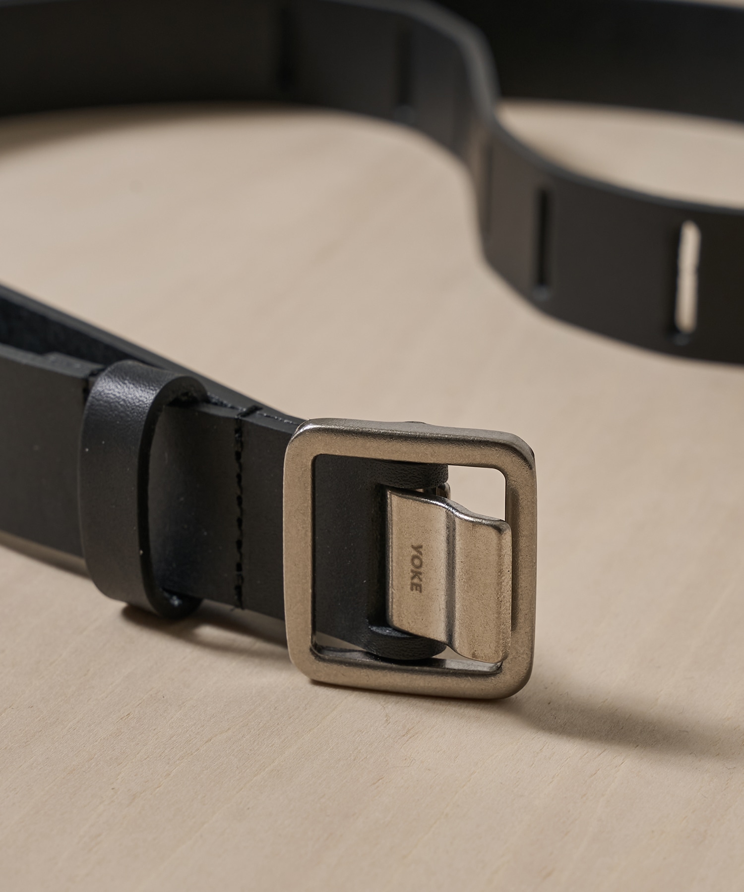 Leather Nallow Belt YOKE