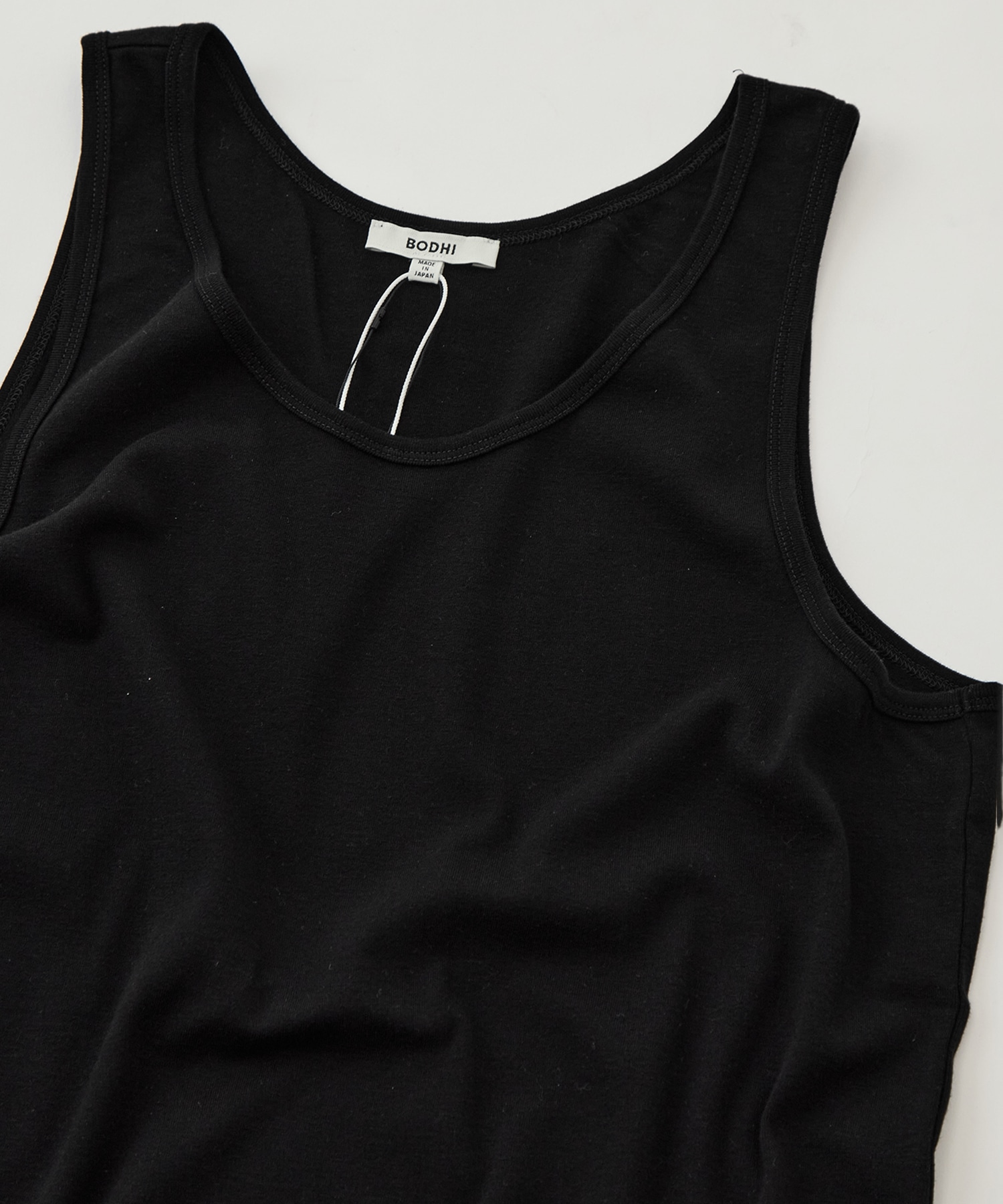 ESSENTIAL / BLENDED MATERIAL TANK TOP BODHI