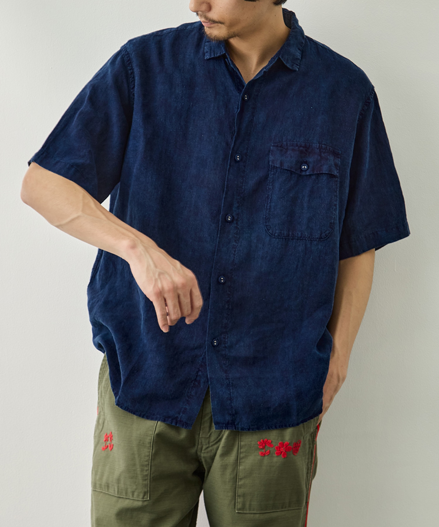 グランパリネンシャツINDIGO BRU NA BOINNE