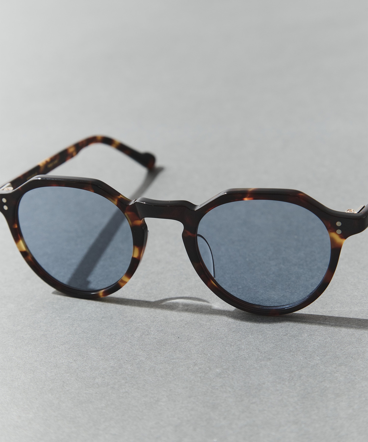 ATTACHE(47) 47 TORT-LT.BLU EYEVAN