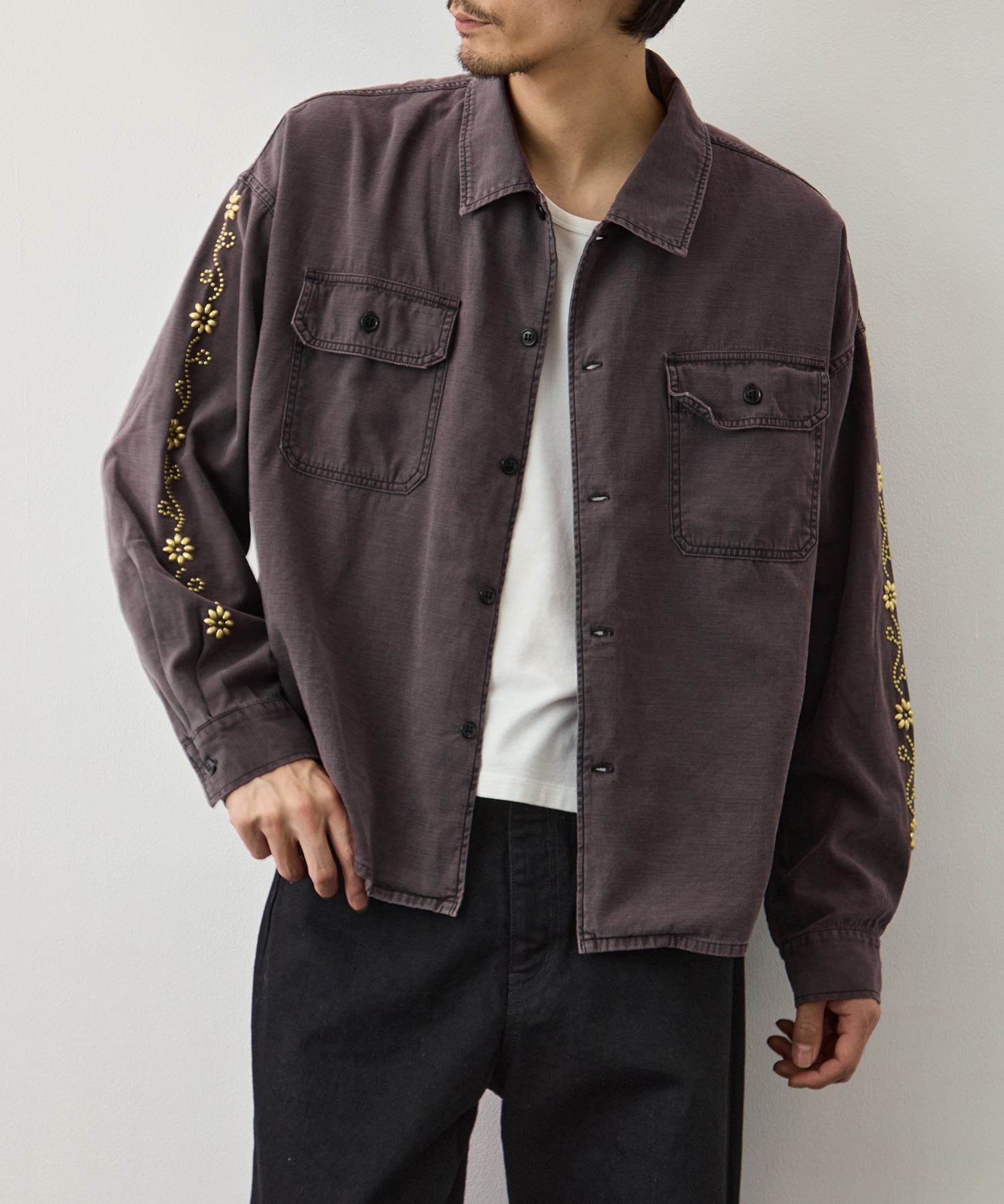 WIDE MILITARY SHIRT(袖：スタッズ) REMI RELIEF