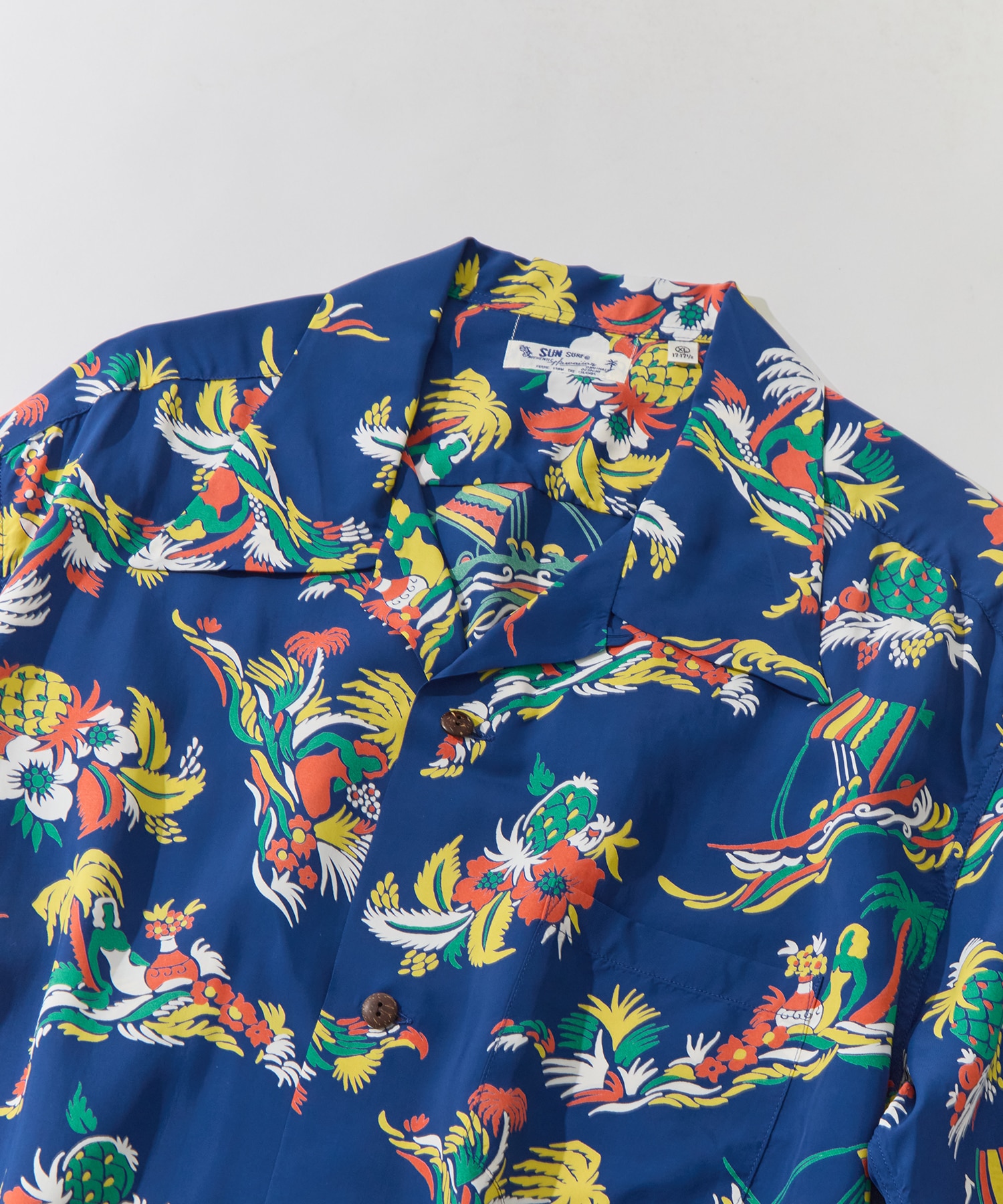 ISLAND TRIPS/S RANDOM WEAR SUN SURF