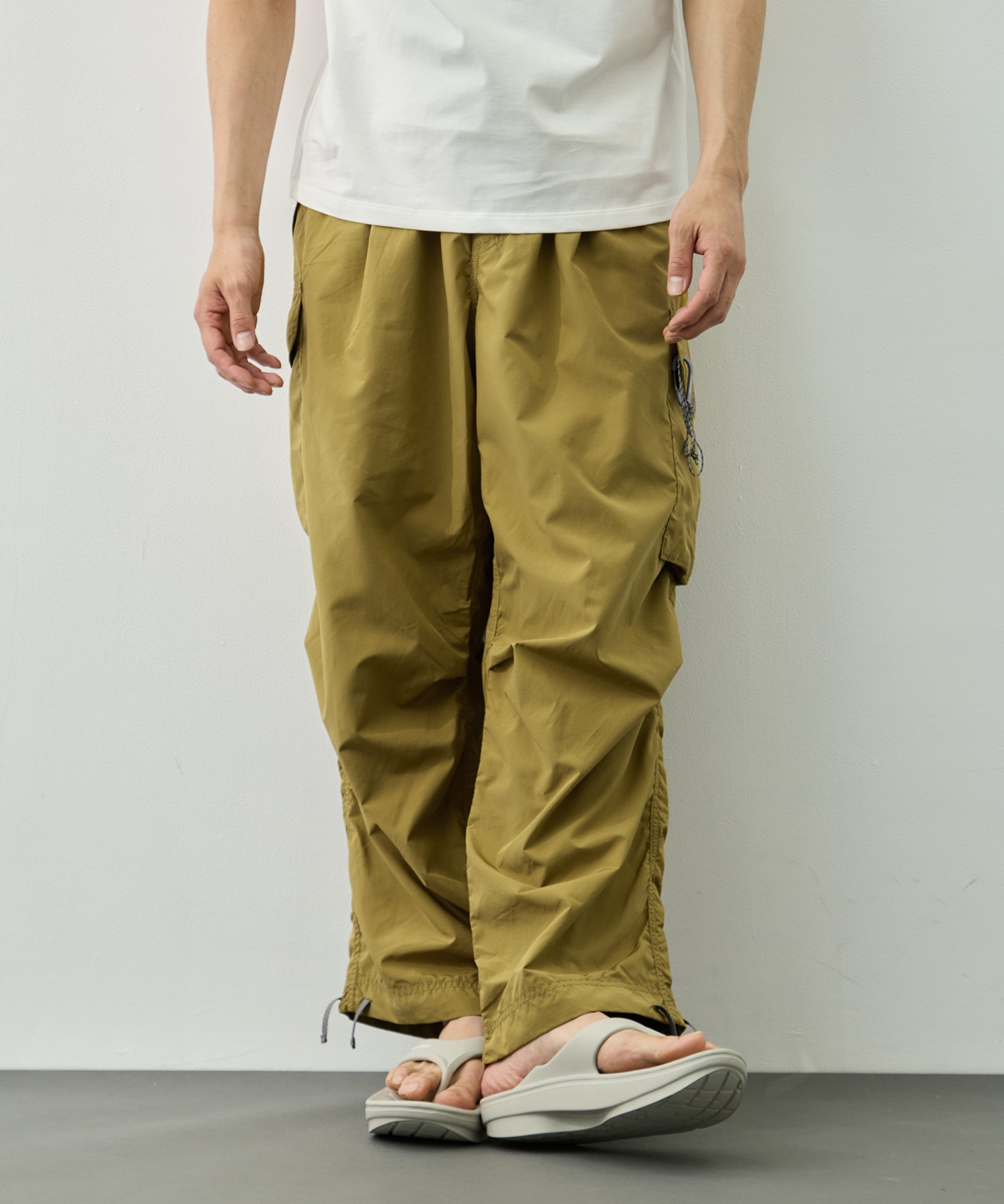 OVERSIZED CARGO PANTS and wander