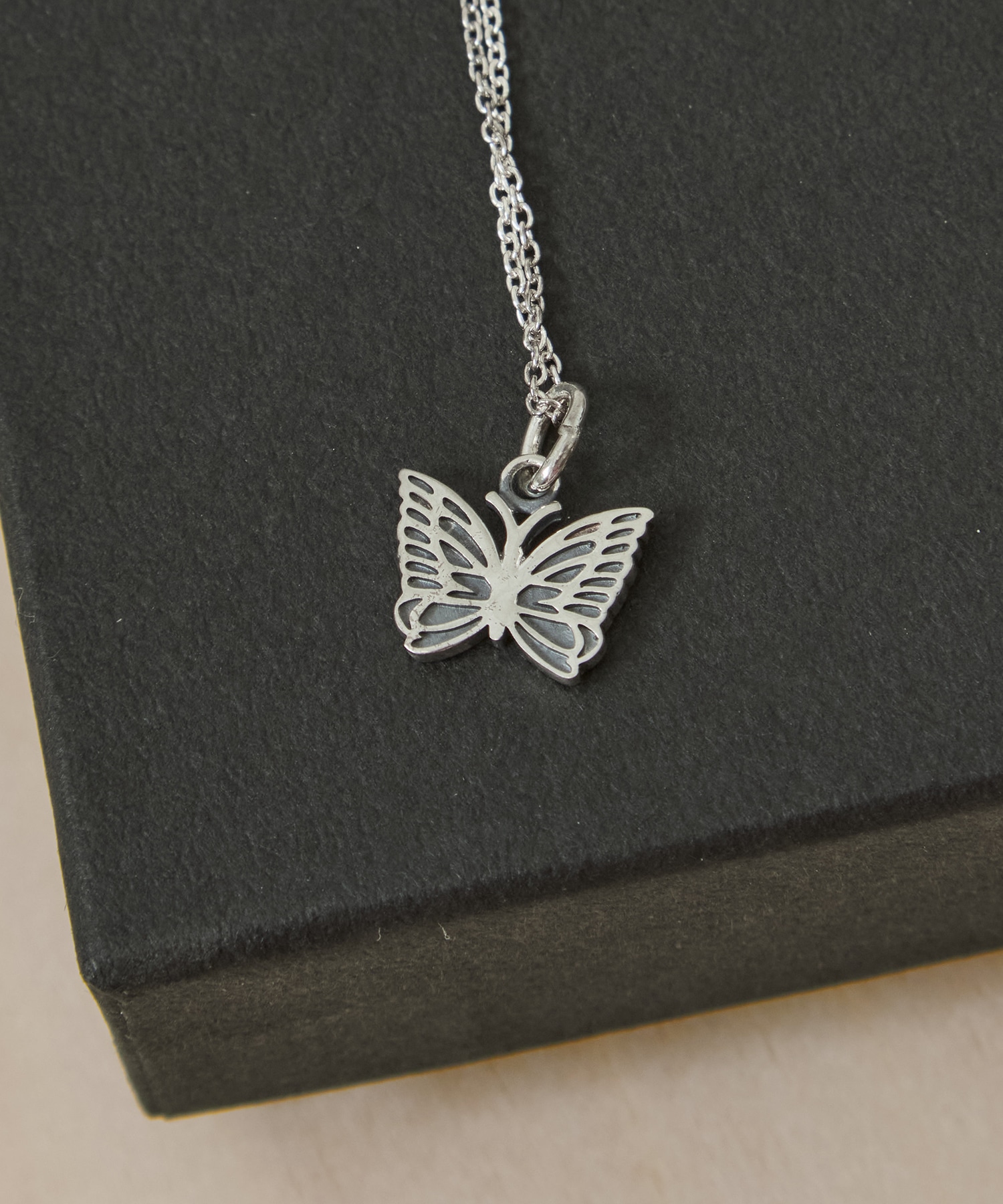 Pendant - 925 Silver Needles