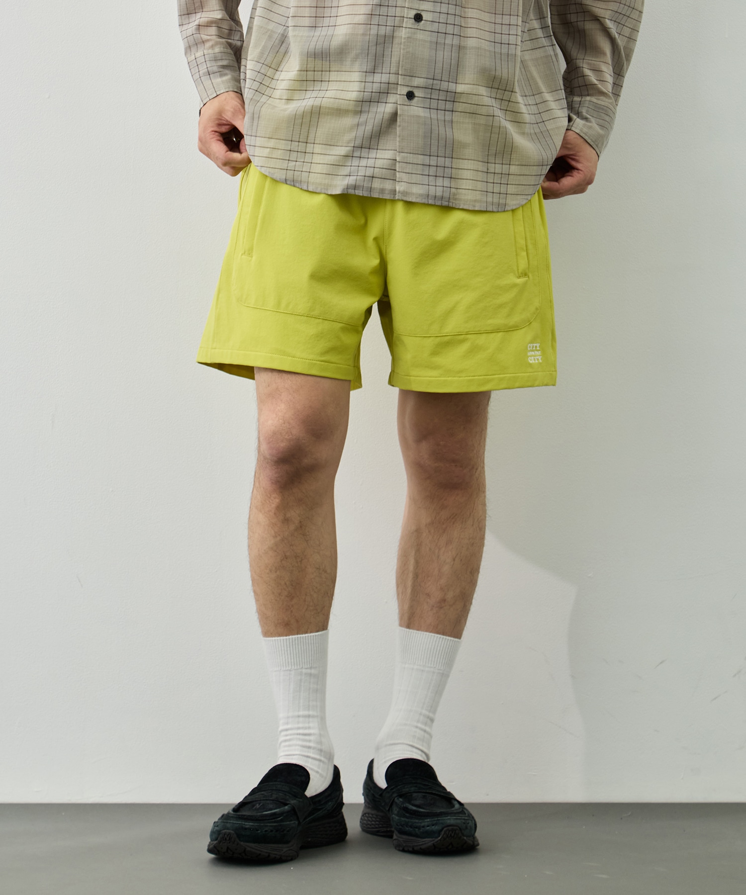 EMBROIDERD LOGO STRECH  NYLON EASY  SHORTS CITY COUNTRY CITY
