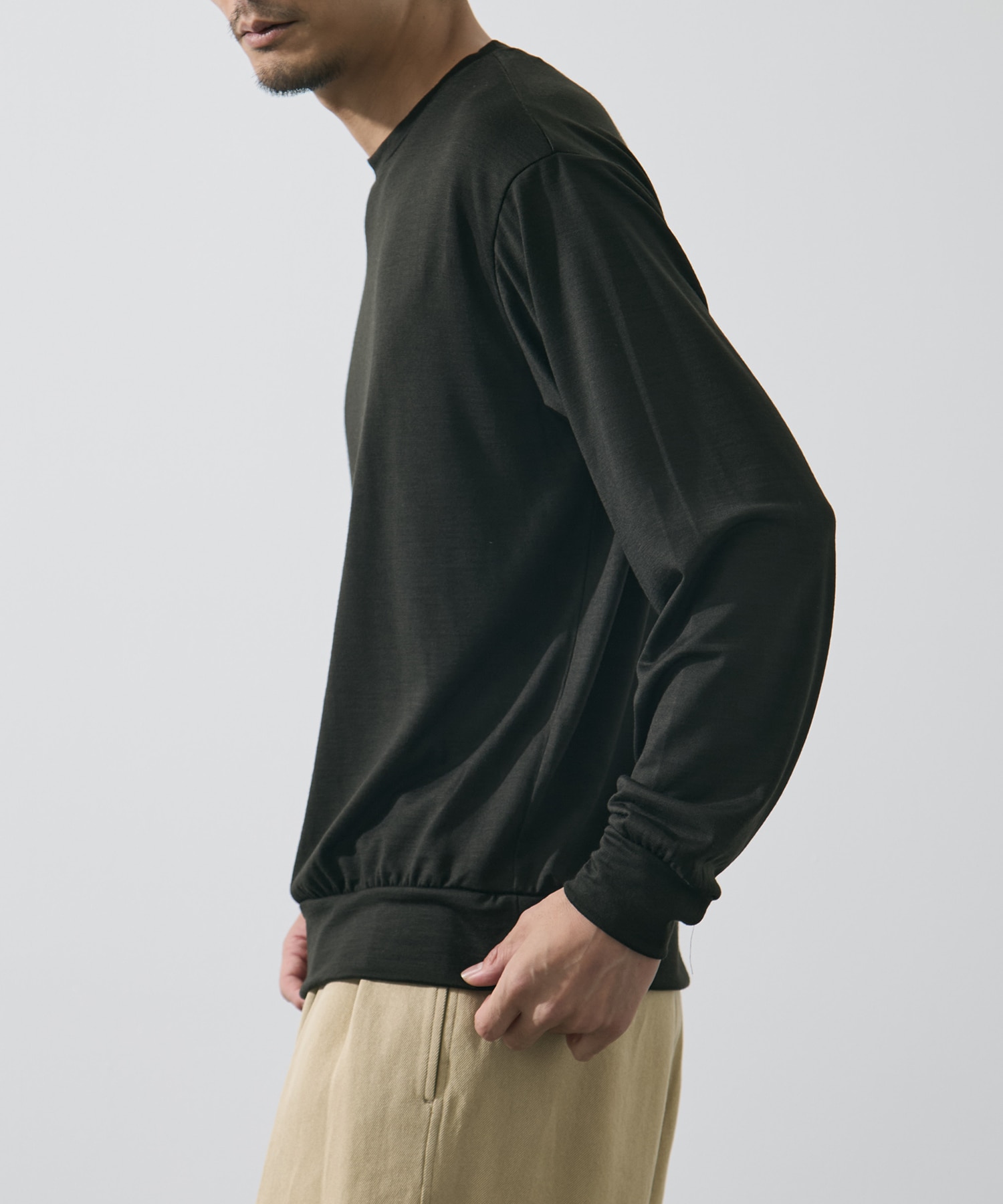 CREW NECK L/S TEE marka