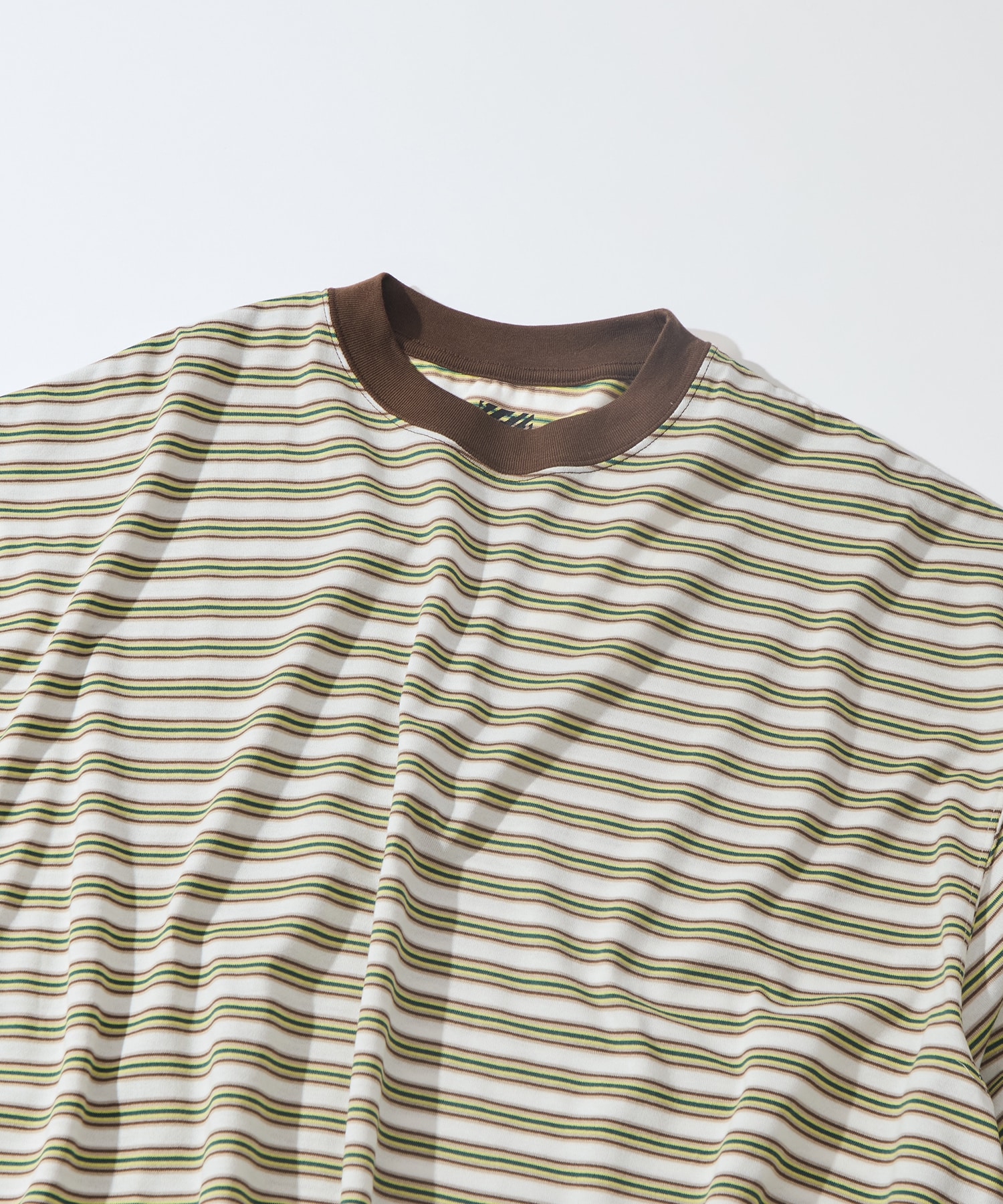 Balloon Border Short-sleeve T-Shirt is-ness