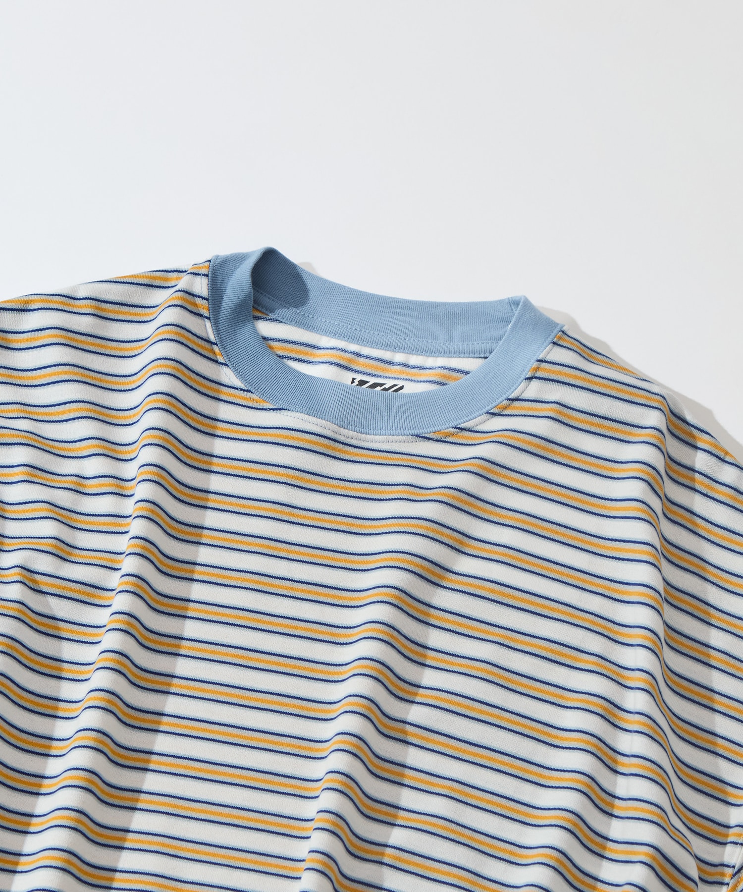 Balloon Border Short-sleeve T-Shirt is-ness