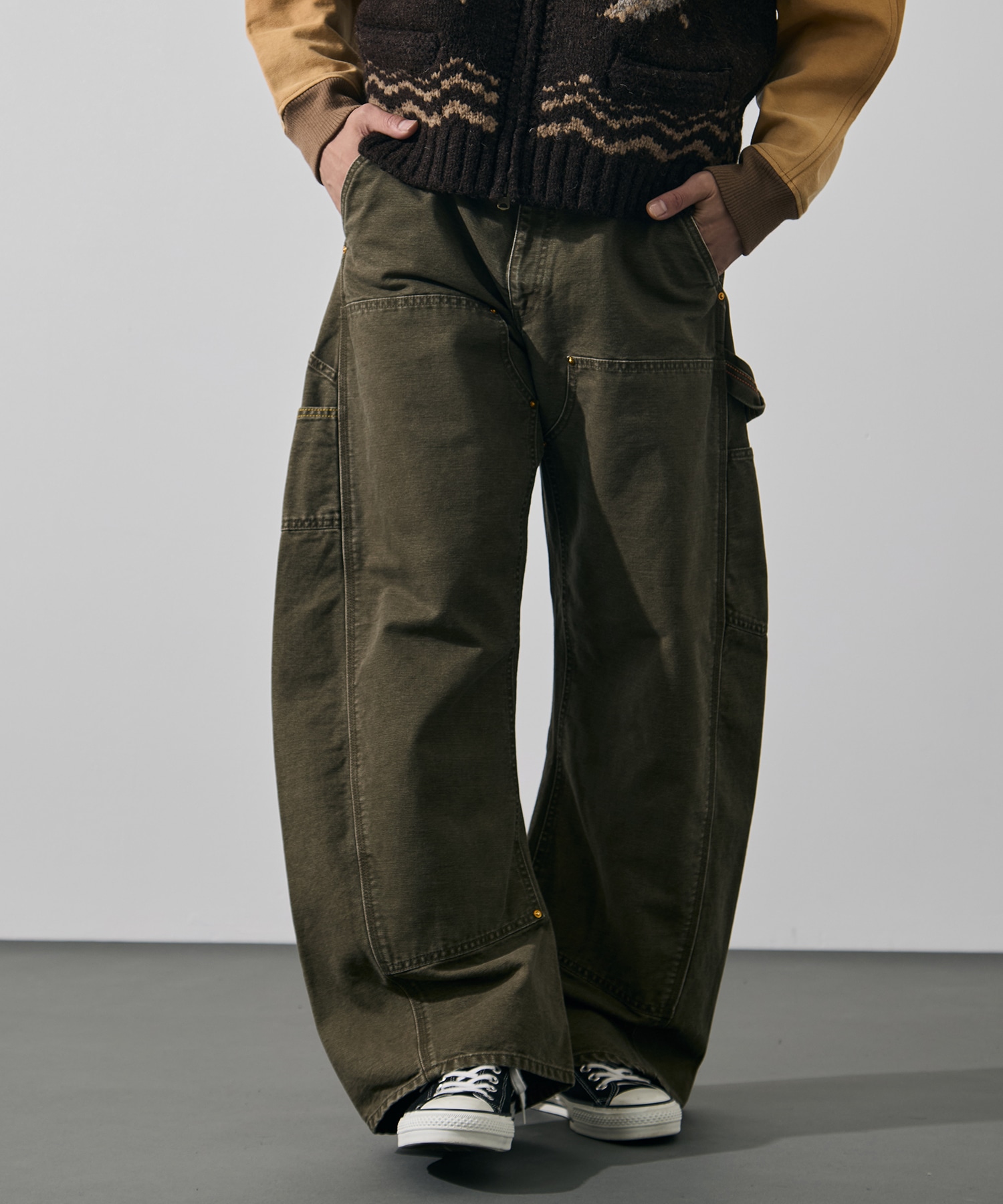 3D cutting painter pants KHOKI