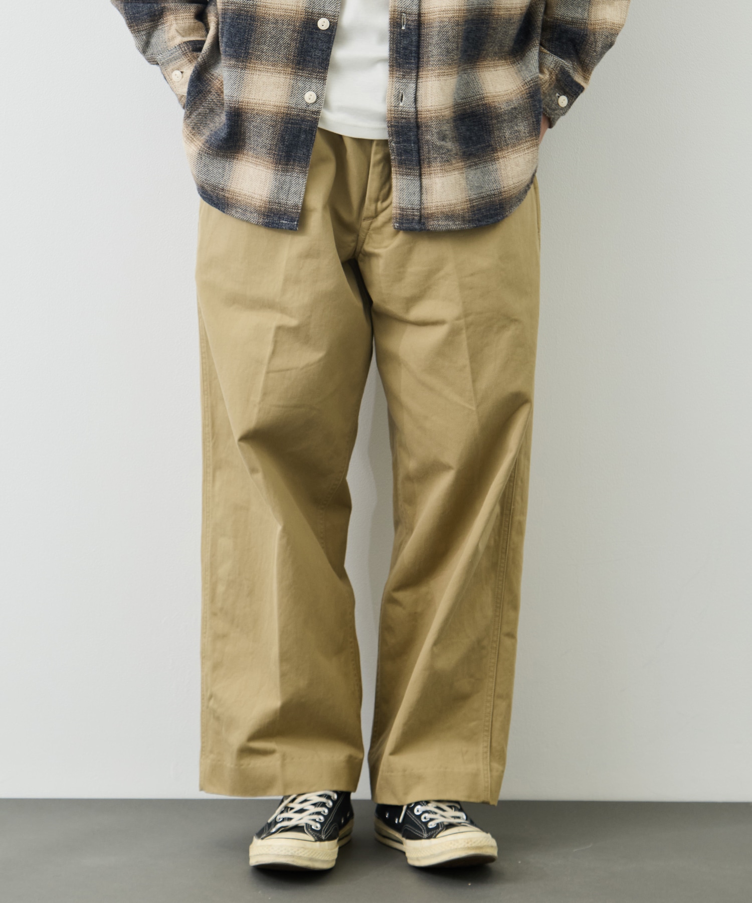 52 Wide Chino Pants blurhmsROOTSTOCK