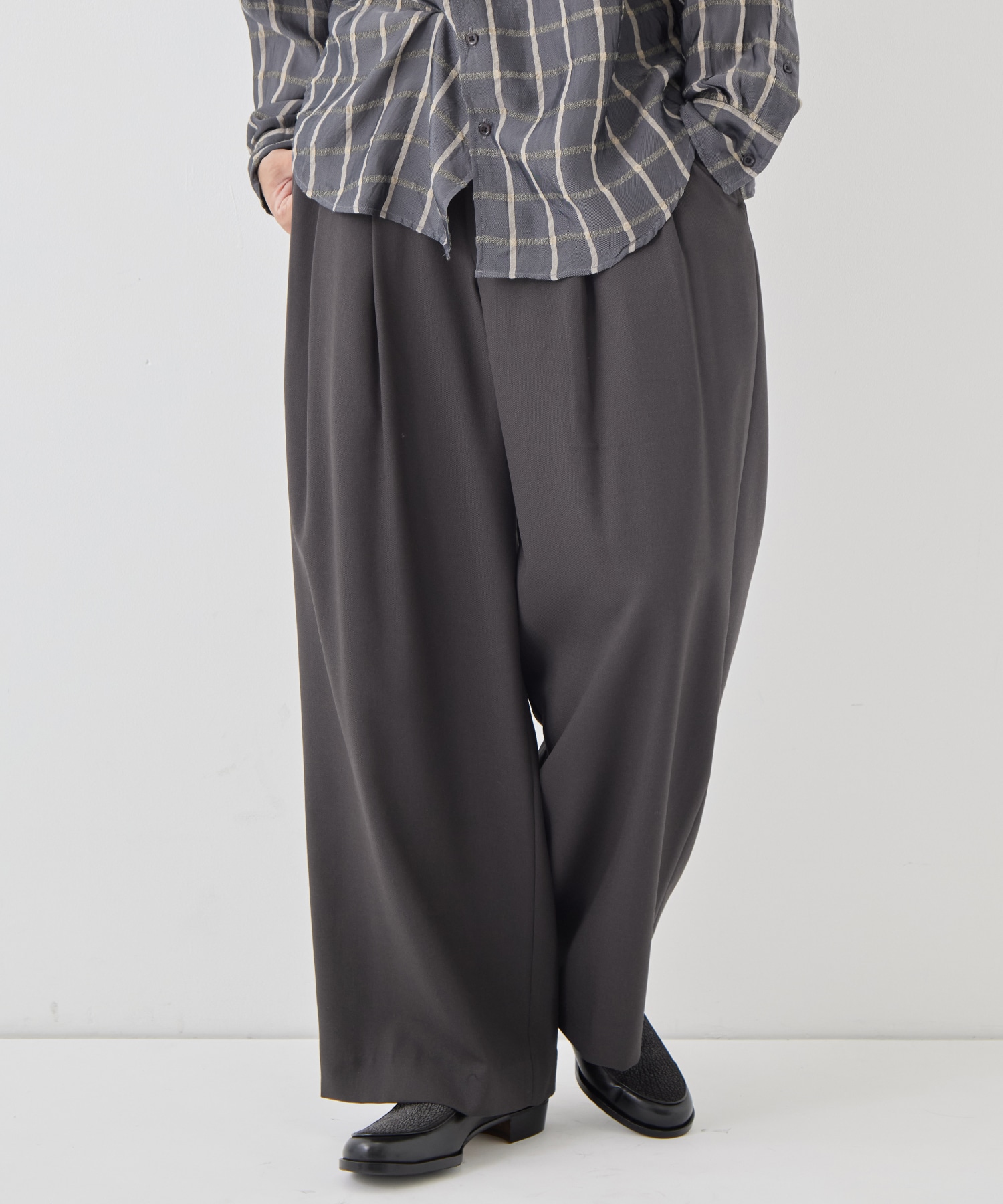 DOUBLE PLEATED BUGGY TROUSERS marka