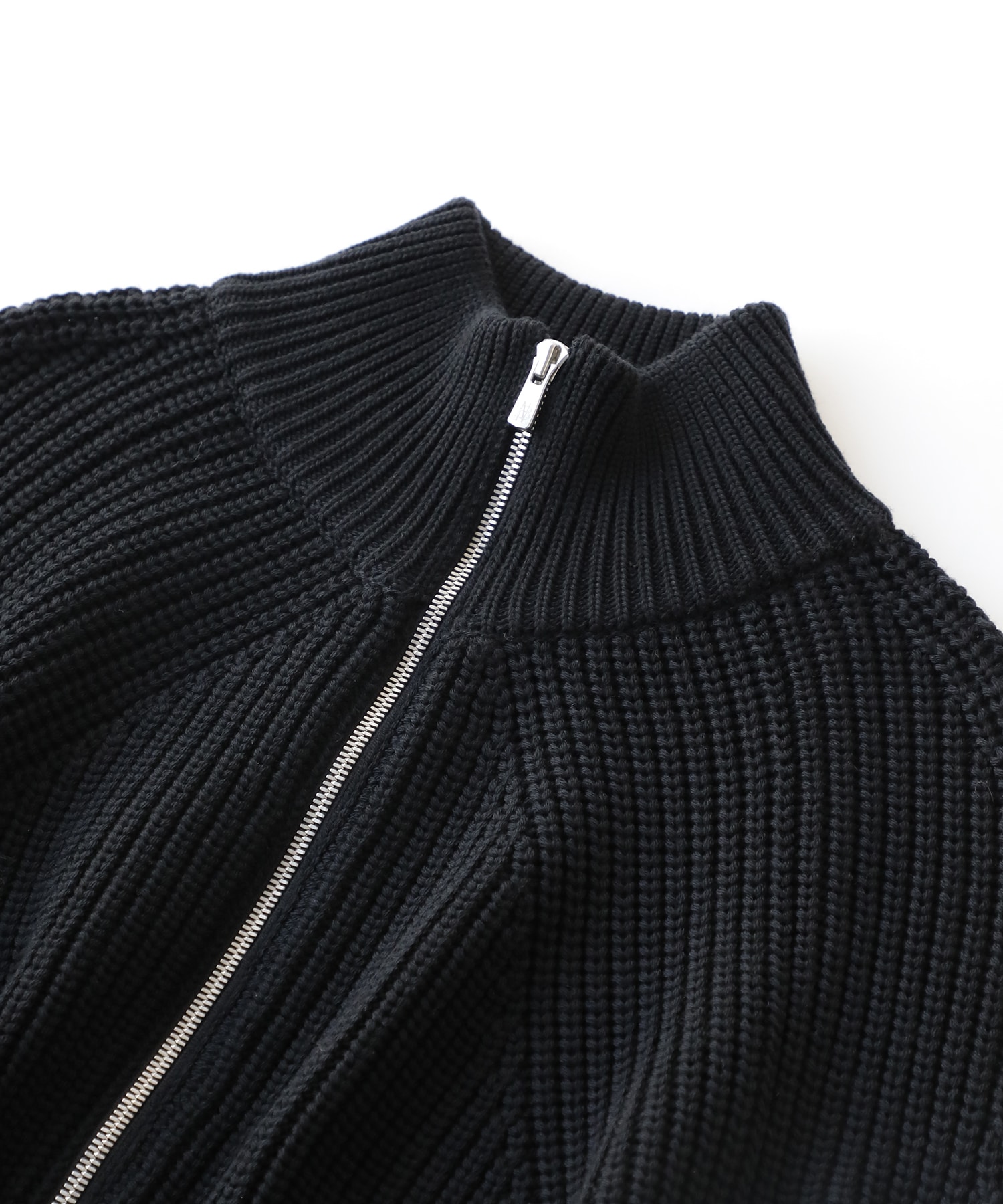 SIGNATURE DRIVERS KNIT BATONER