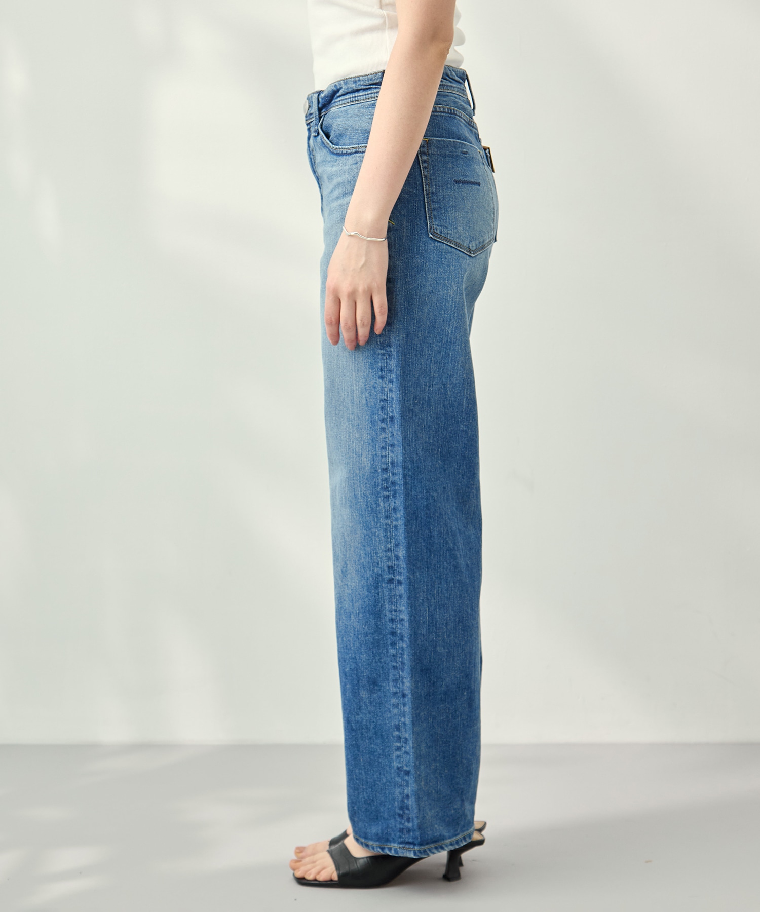 GINA(Straight) HBL YANUK