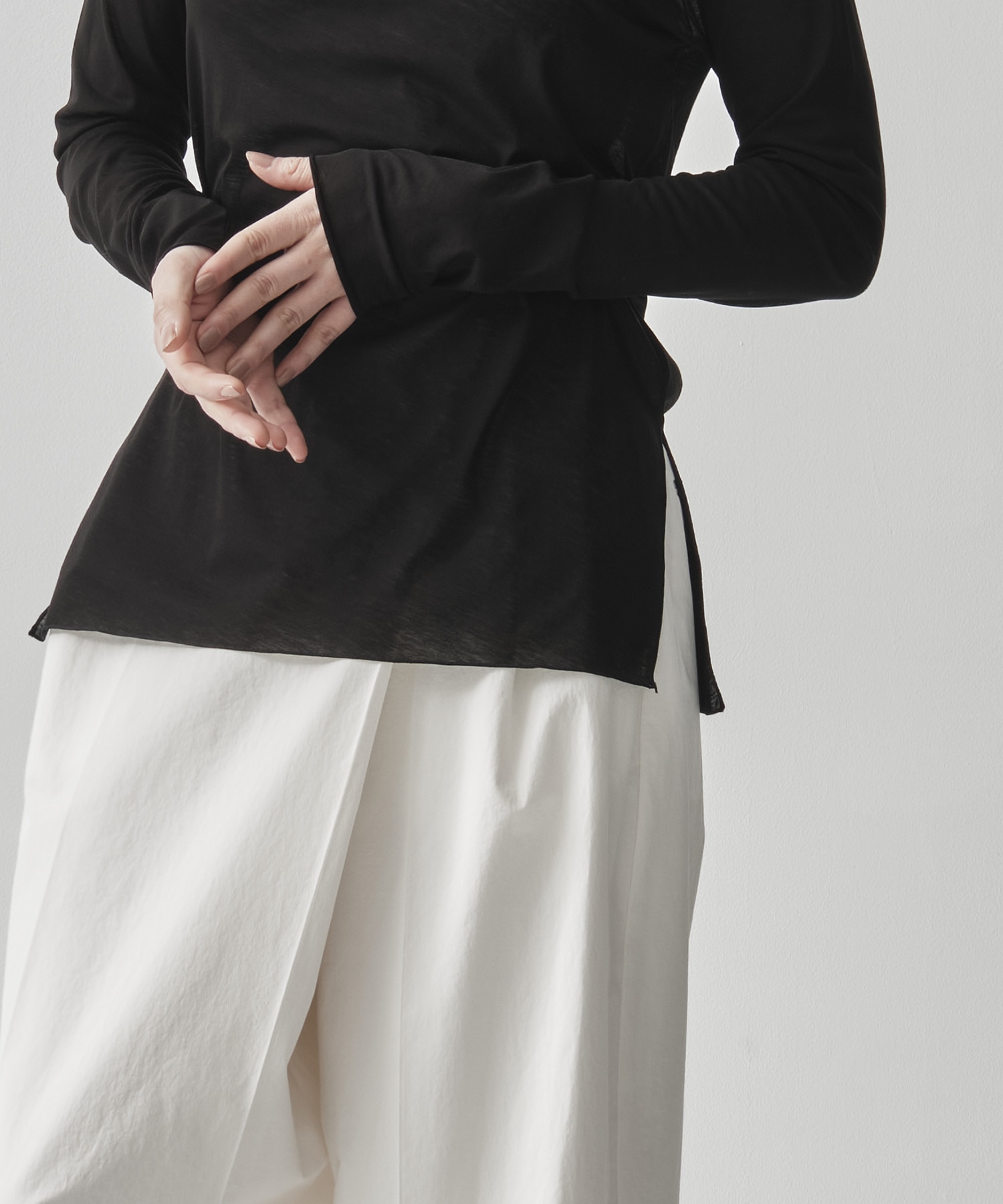Side Slit Crew Neck Long Sleeve T GOOD PEOPLE GOOD STITCHING GOOD PRODUCT