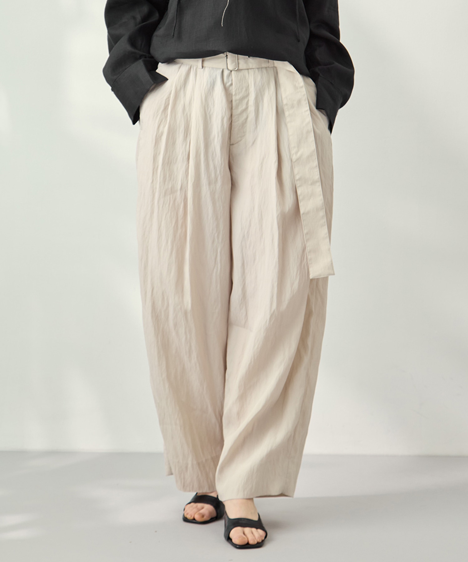 Viscose washer 2tuck belted wide pants 08sircus
