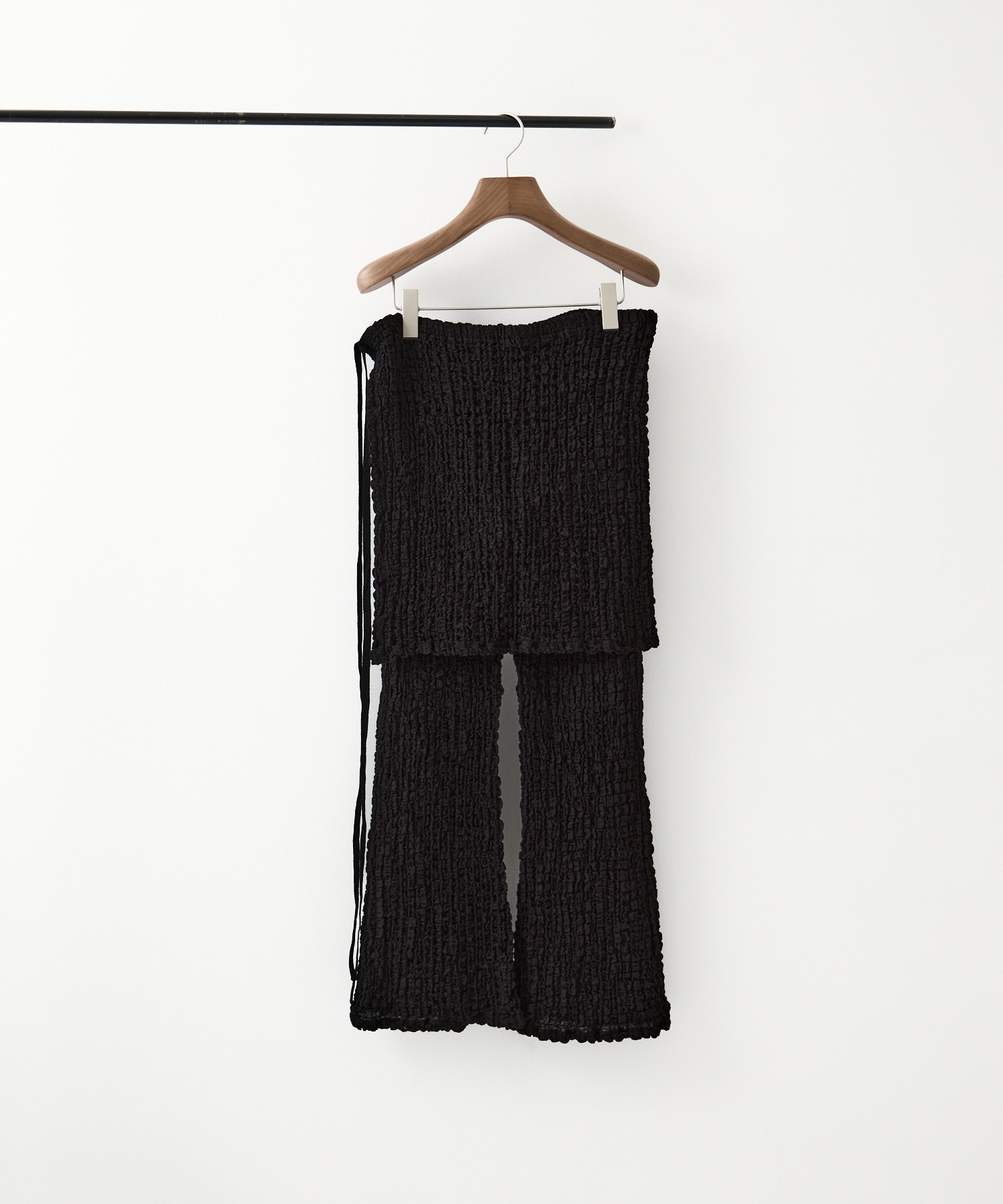 Shrink Lace Apron-Layered Flare Pants PHEENY