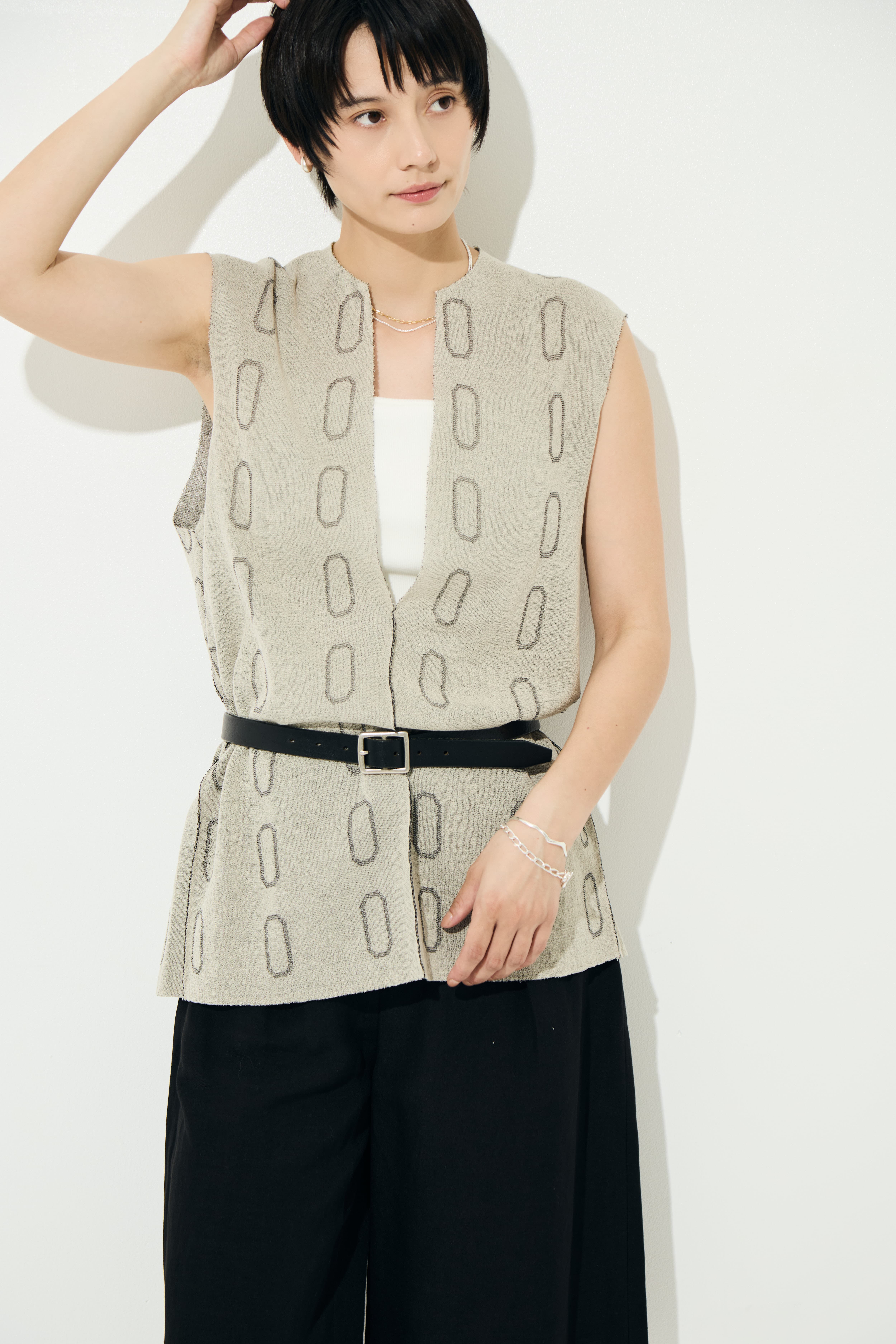 Dry Sheer Milano Knit vest WRAPINKNOT
