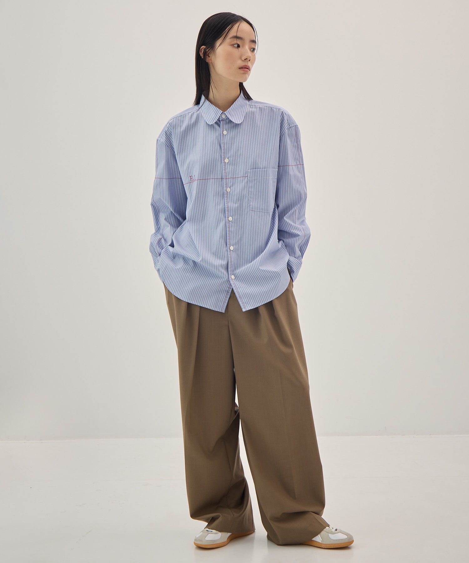 Round collar shirt KHOKI