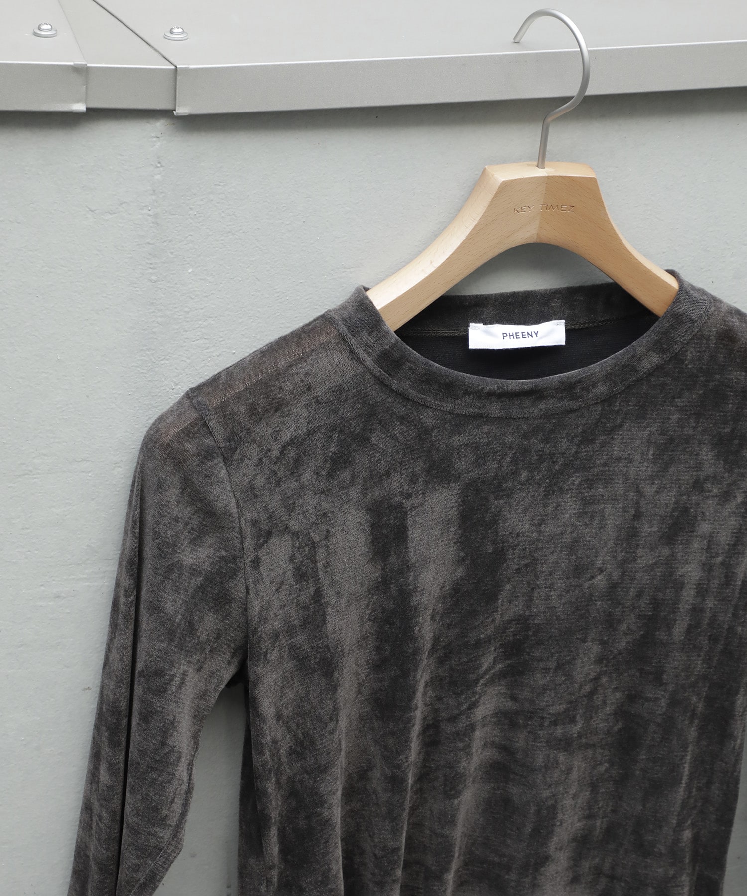 Sheer Velvet Flocked Tulle L/S Top PHEENY