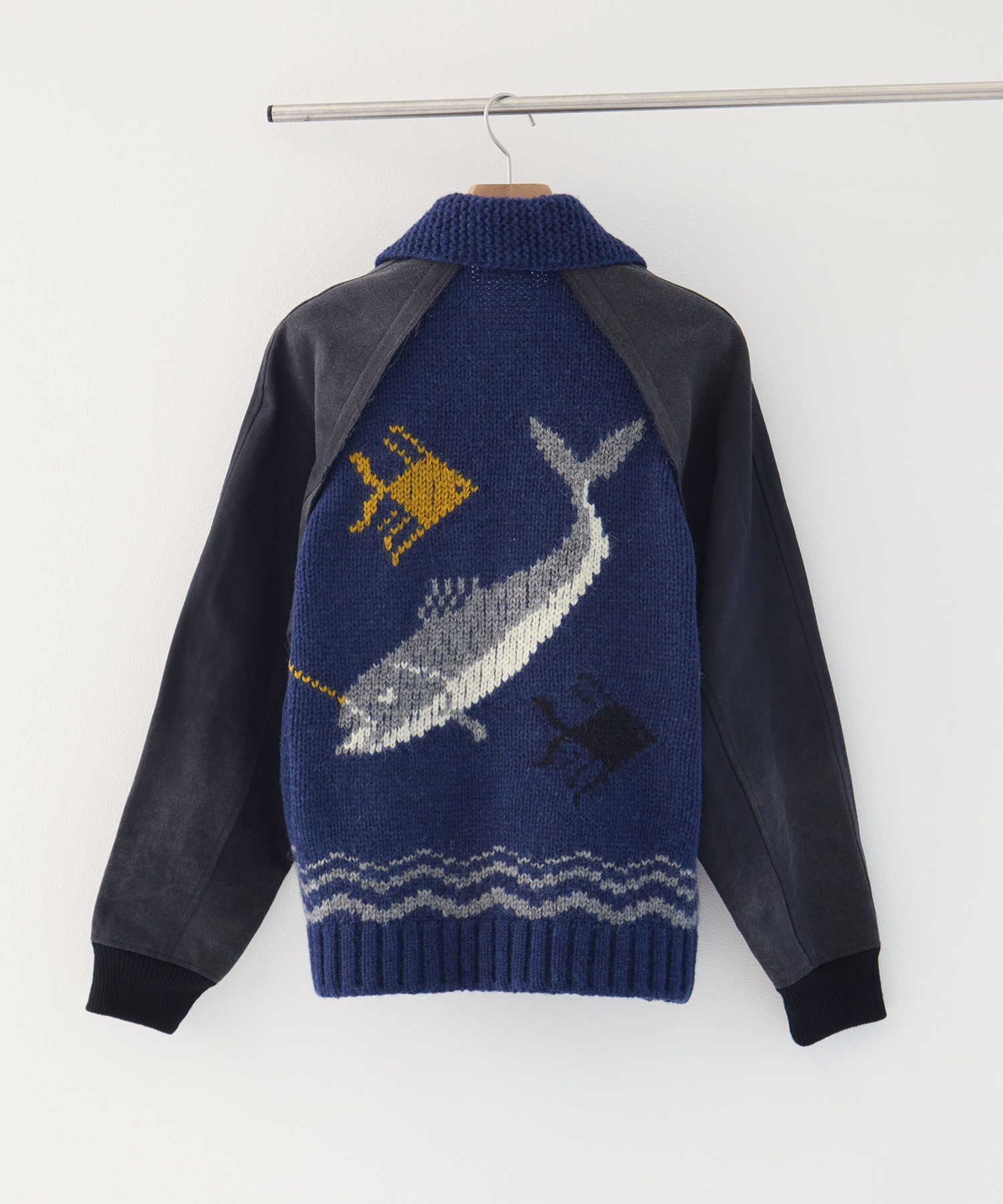 Combination cowichan sweater KHOKI