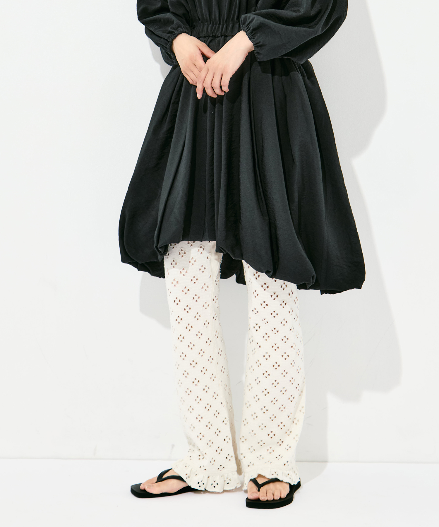 Frill Pant - Cutwork RhodolirioN