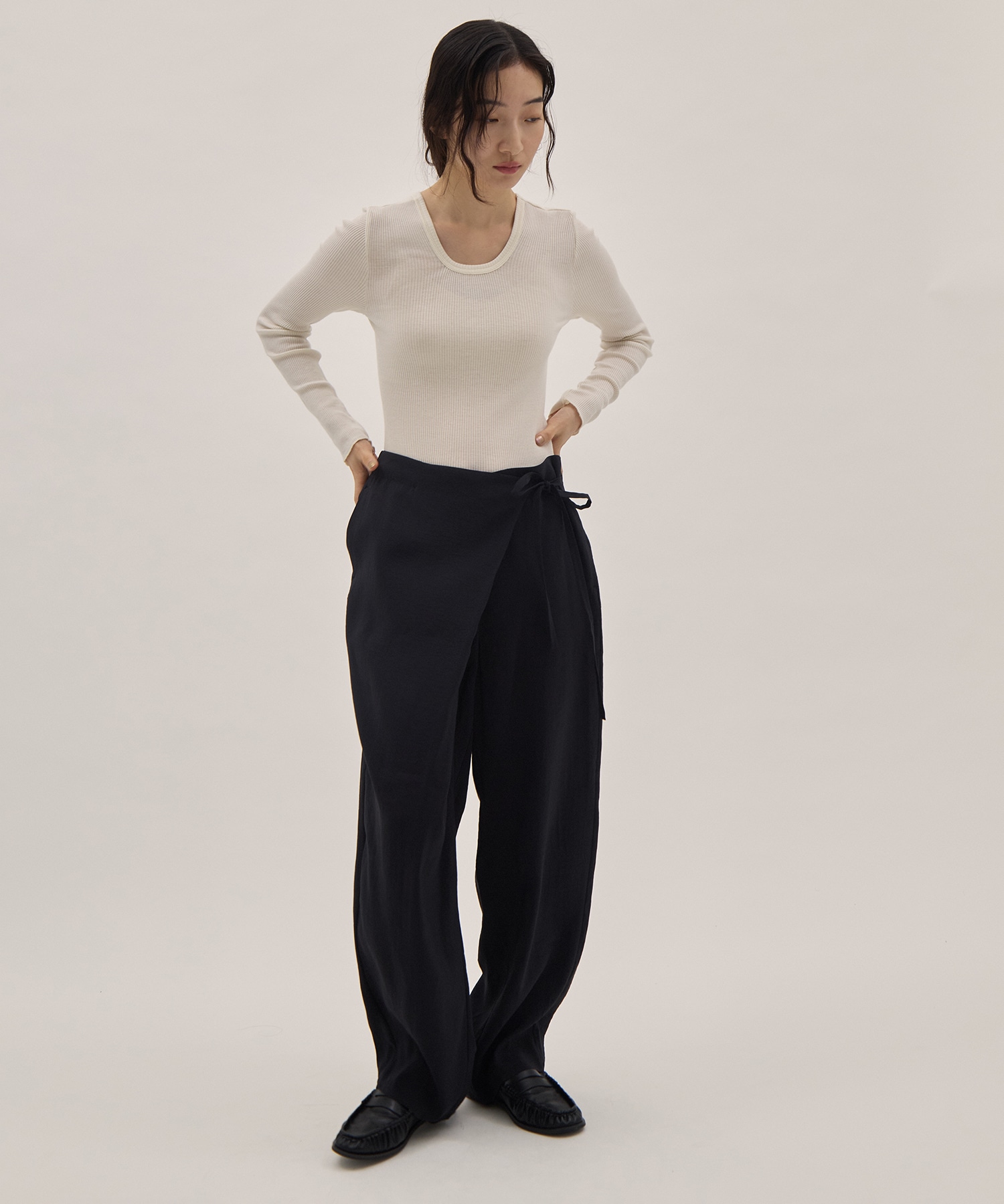 RAYON-POLYESTER BROAD TROUSERS YLEVE