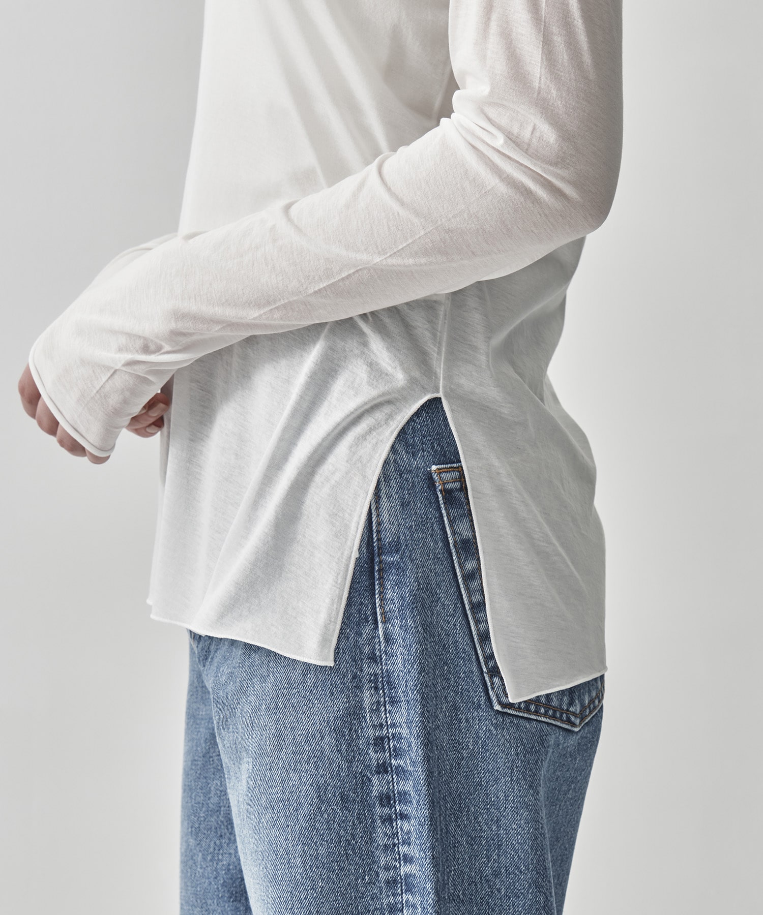 Side Slit Crew Neck Long Sleeve T GOOD PEOPLE GOOD STITCHING GOOD PRODUCT
