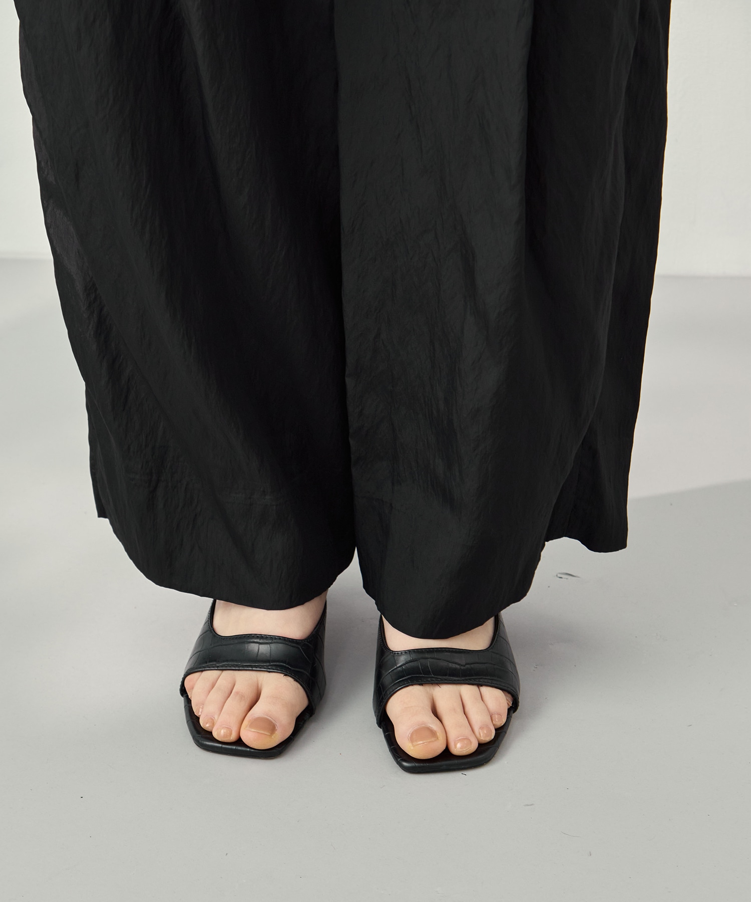 Viscose washer 2tuck belted wide pants 08sircus