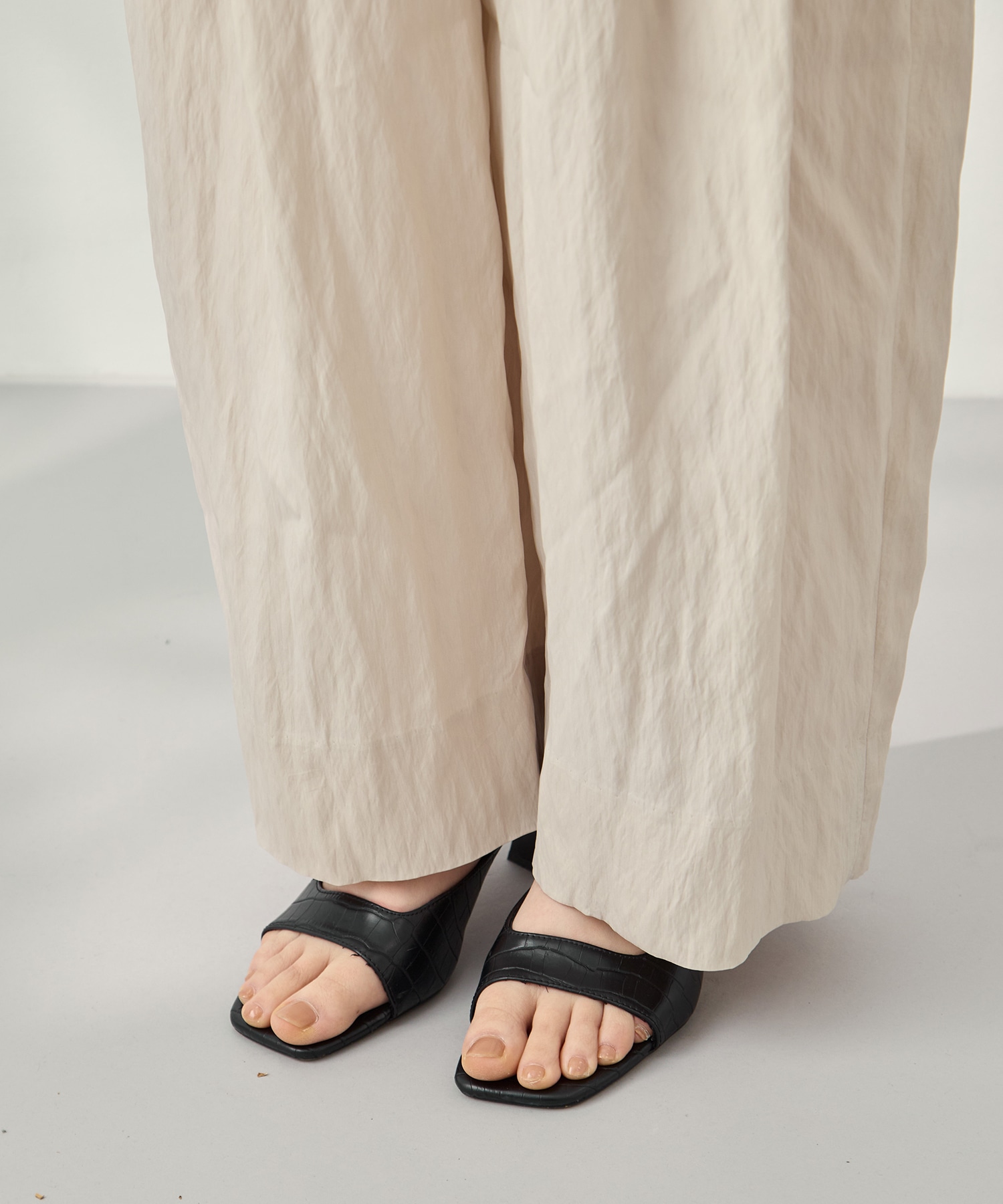 Viscose washer 2tuck belted wide pants 08sircus