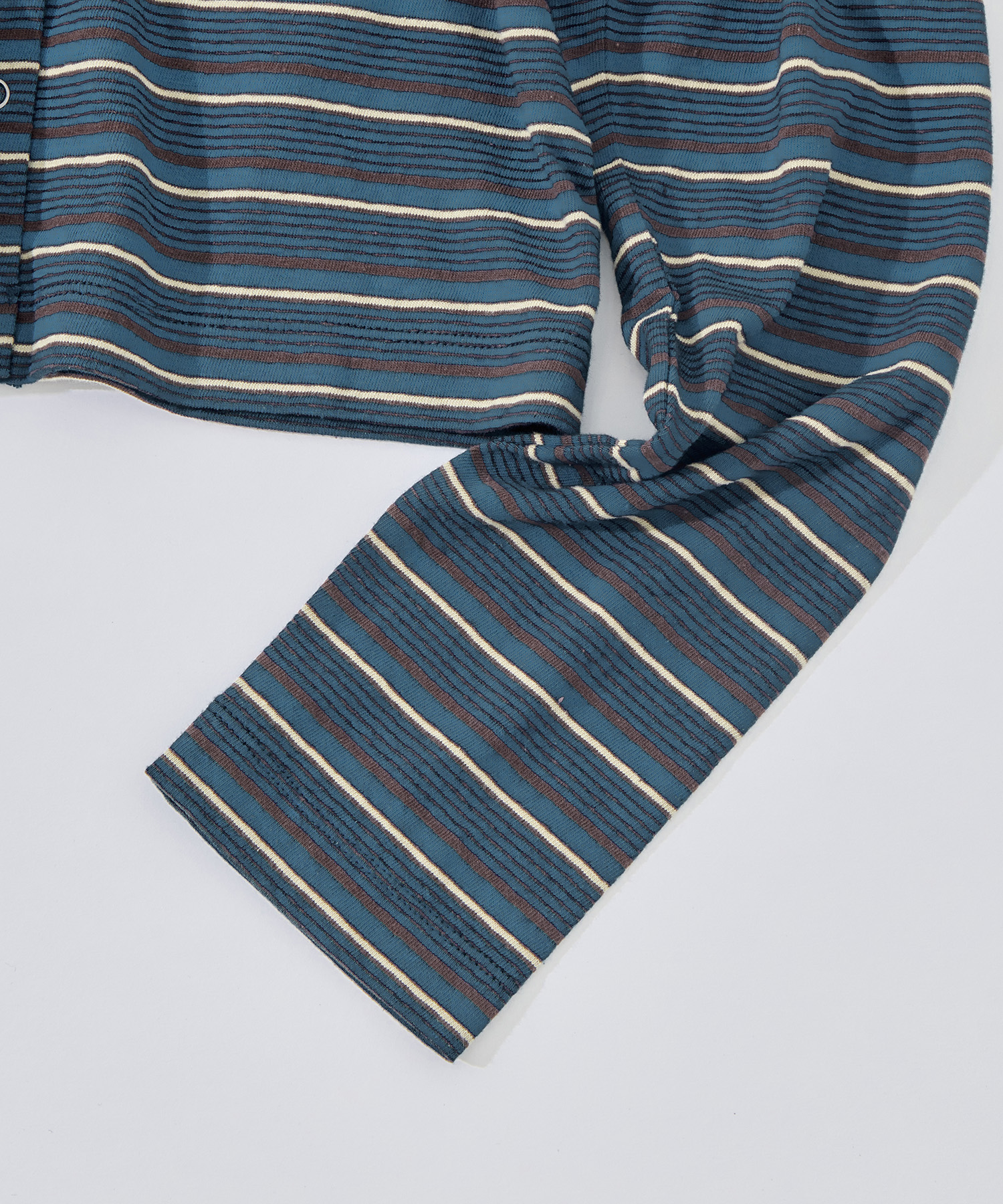 Multi-Border Tucked Shoulder Cardigan PHEENY
