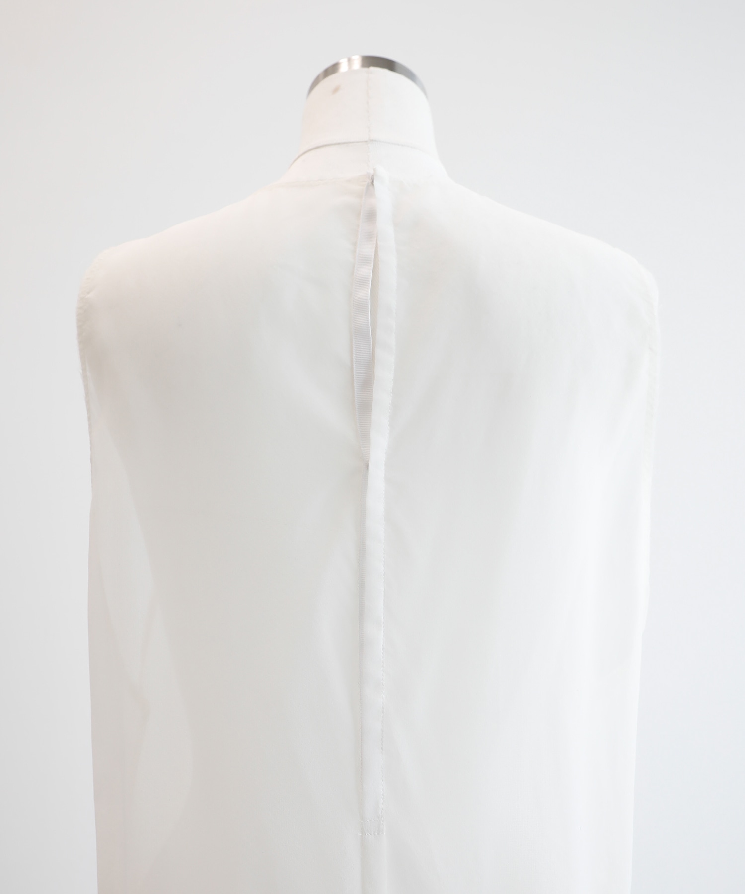 SILK ORGANDY DRESS TOURNON.