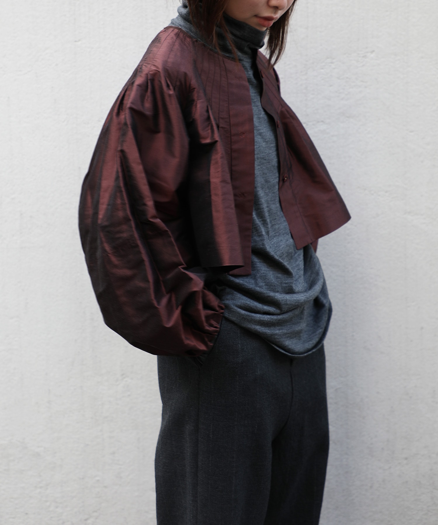 SILK DUPION CROPPED JK TOURNON.