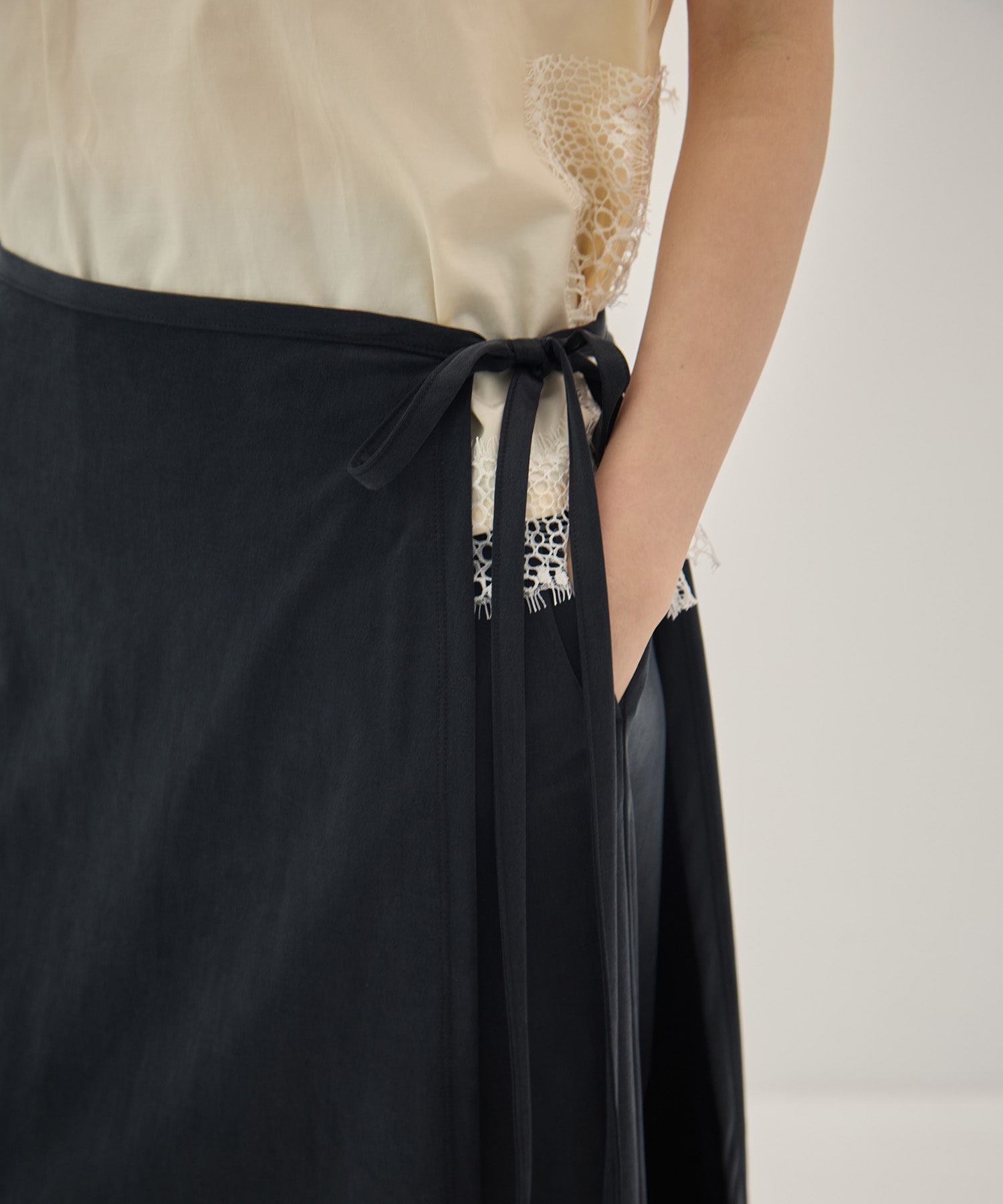 Peach Saten Layered Apron Pants PHEENY