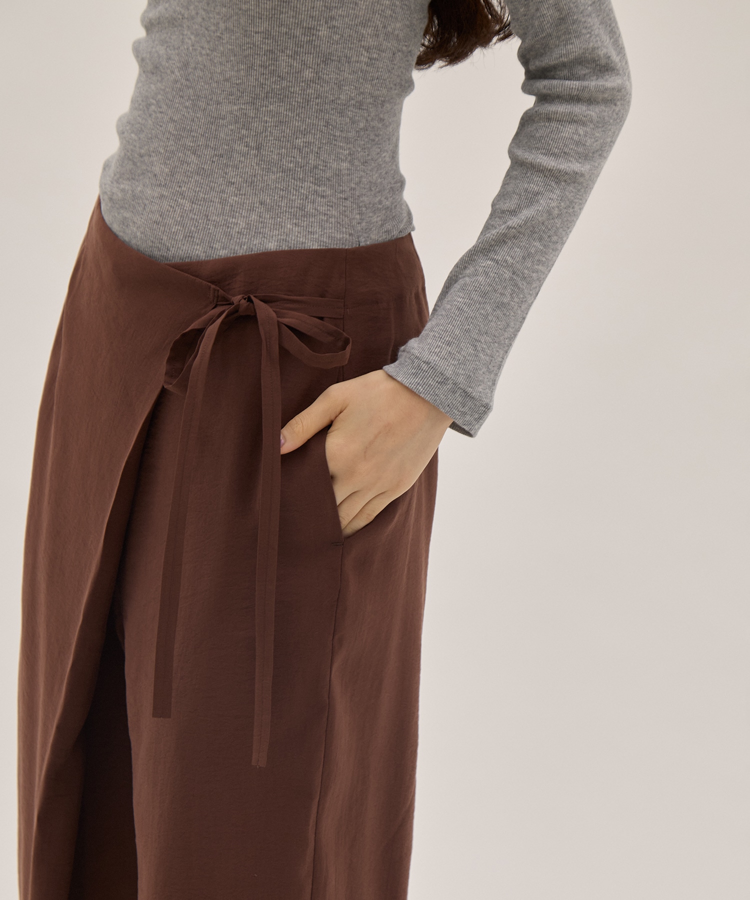 RAYON-POLYESTER BROAD TROUSERS YLEVE