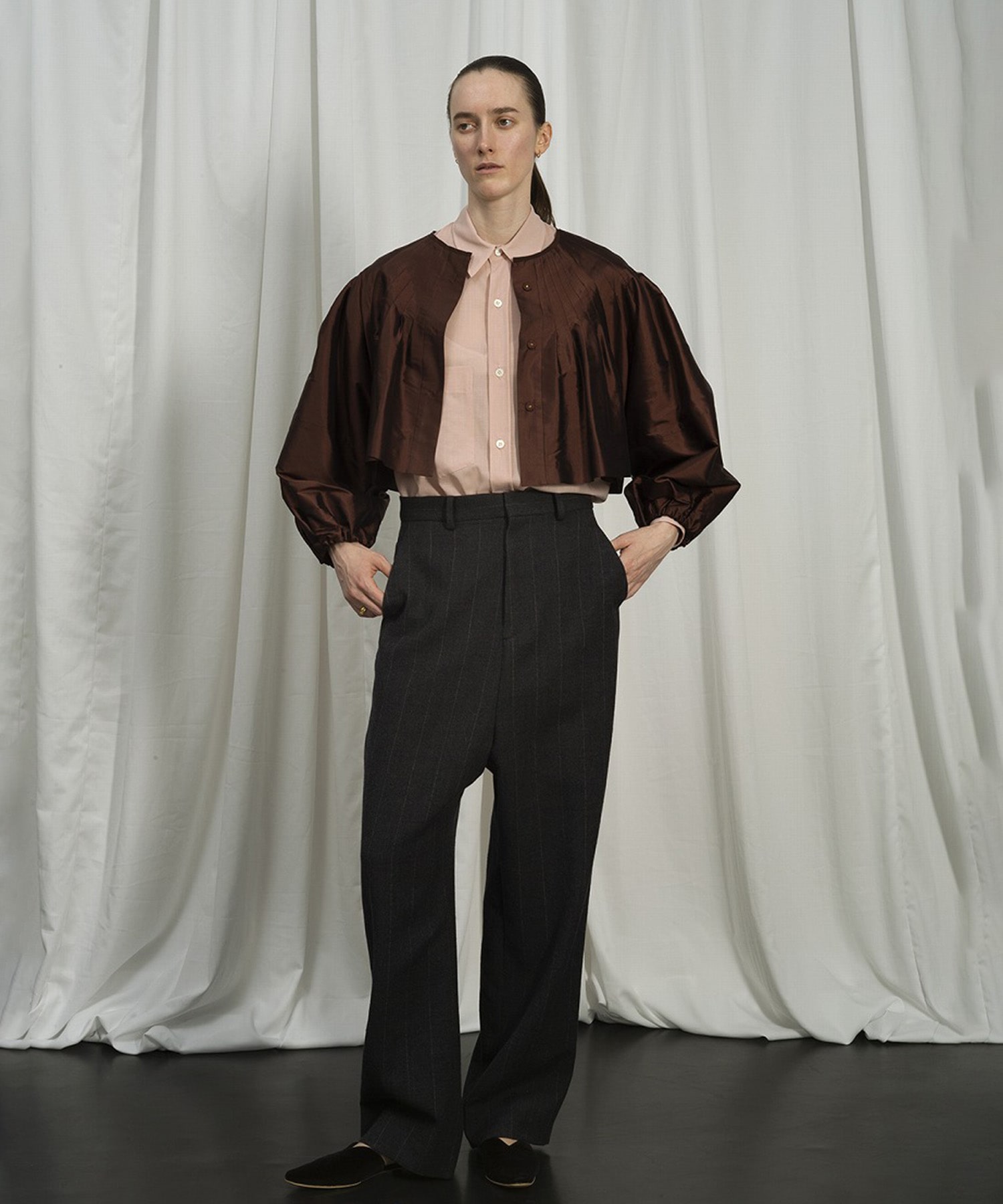 SILK DUPION CROPPED JK TOURNON.