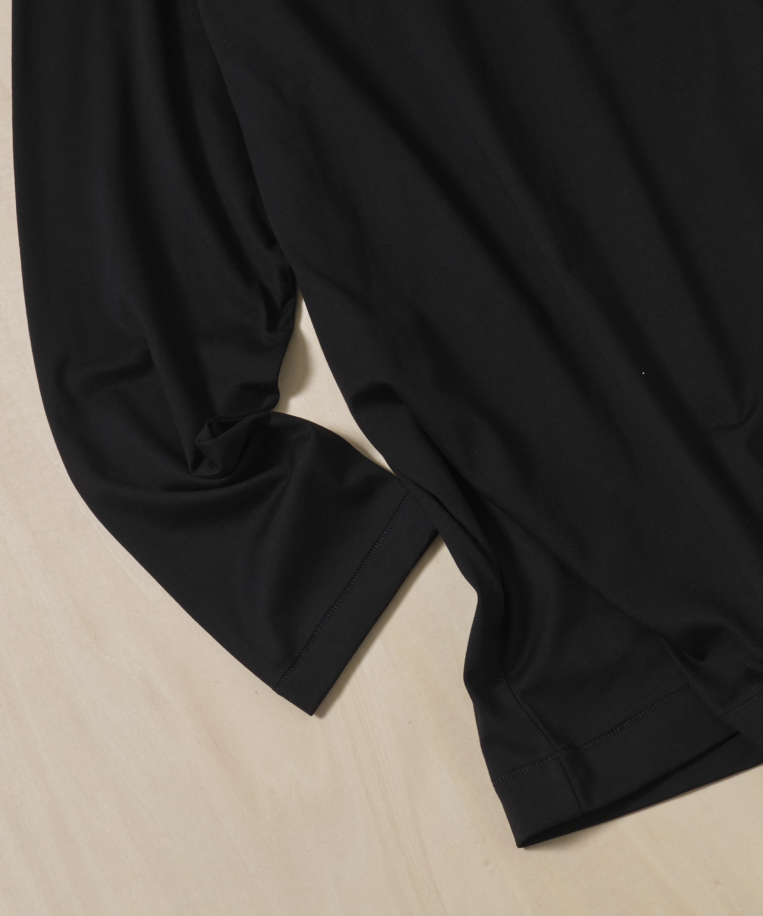 SUVIN 60/2 OVERSIZED LONG SLEEVE T-SHIRT ATON