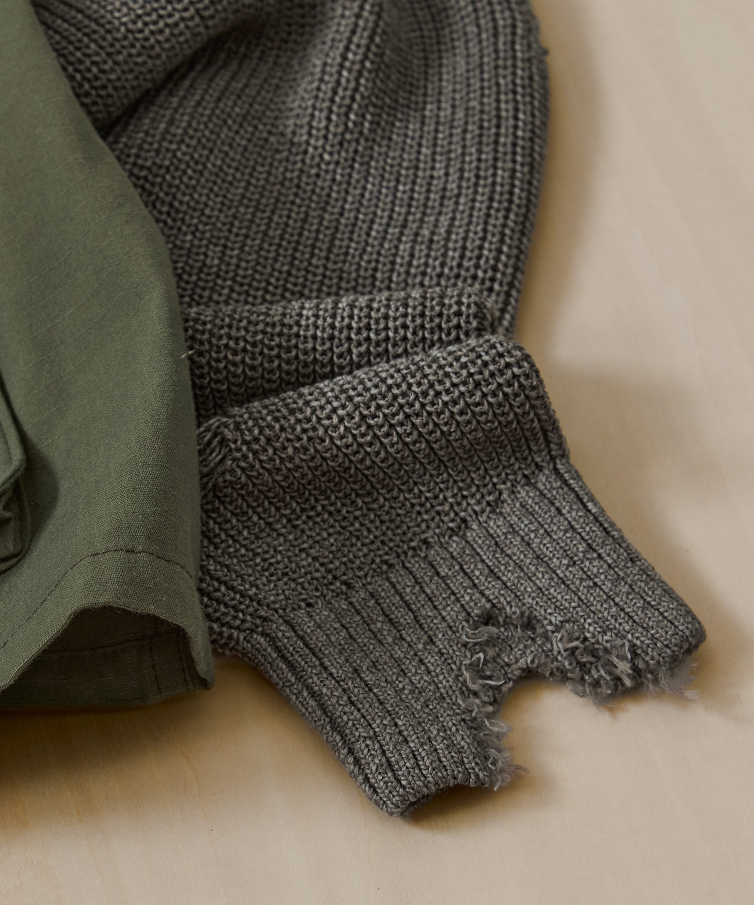 Destroyed Knit Cardigan KHOKI