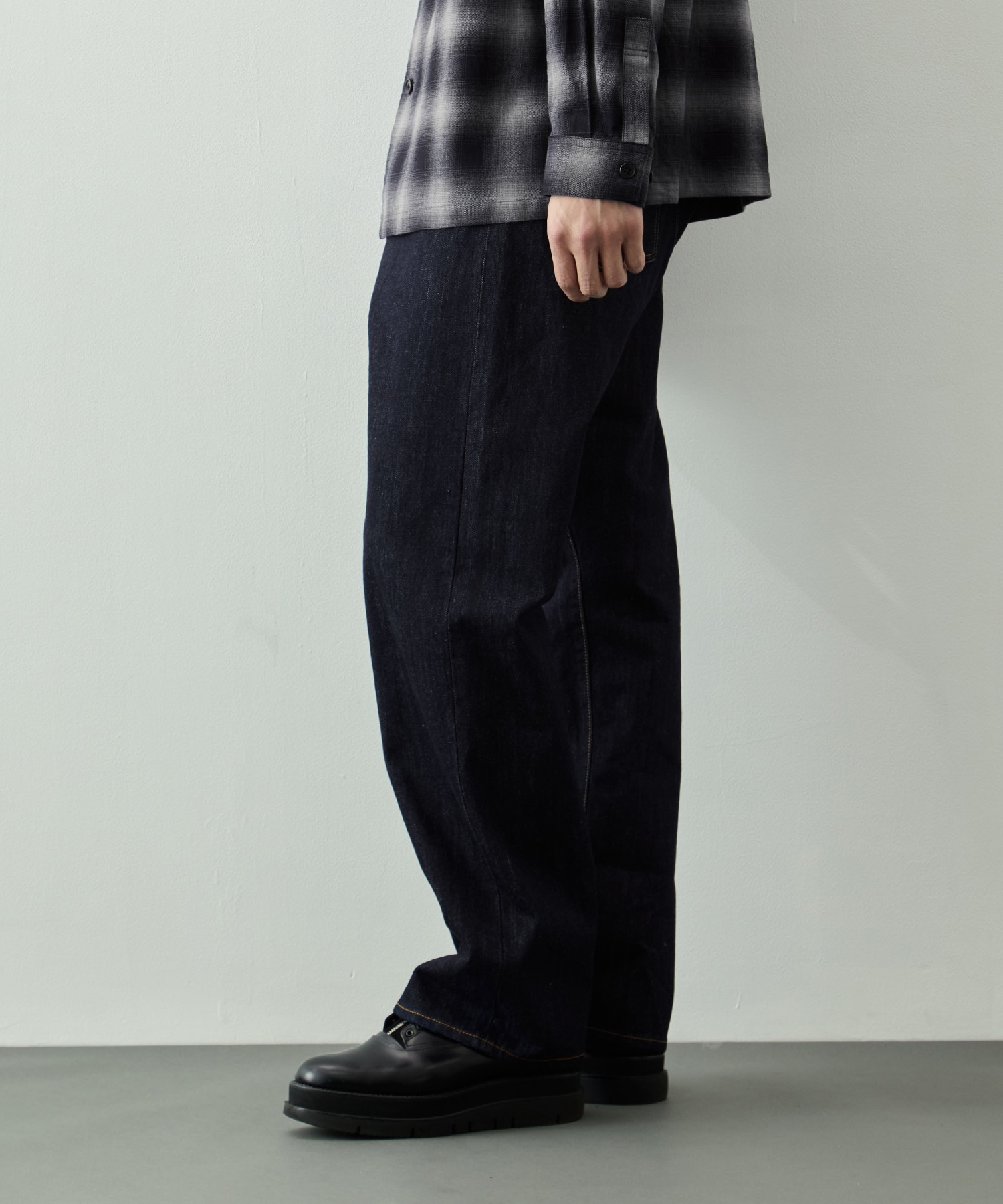 ヴィンテージスラブストレートデニム KEY TIMEZ