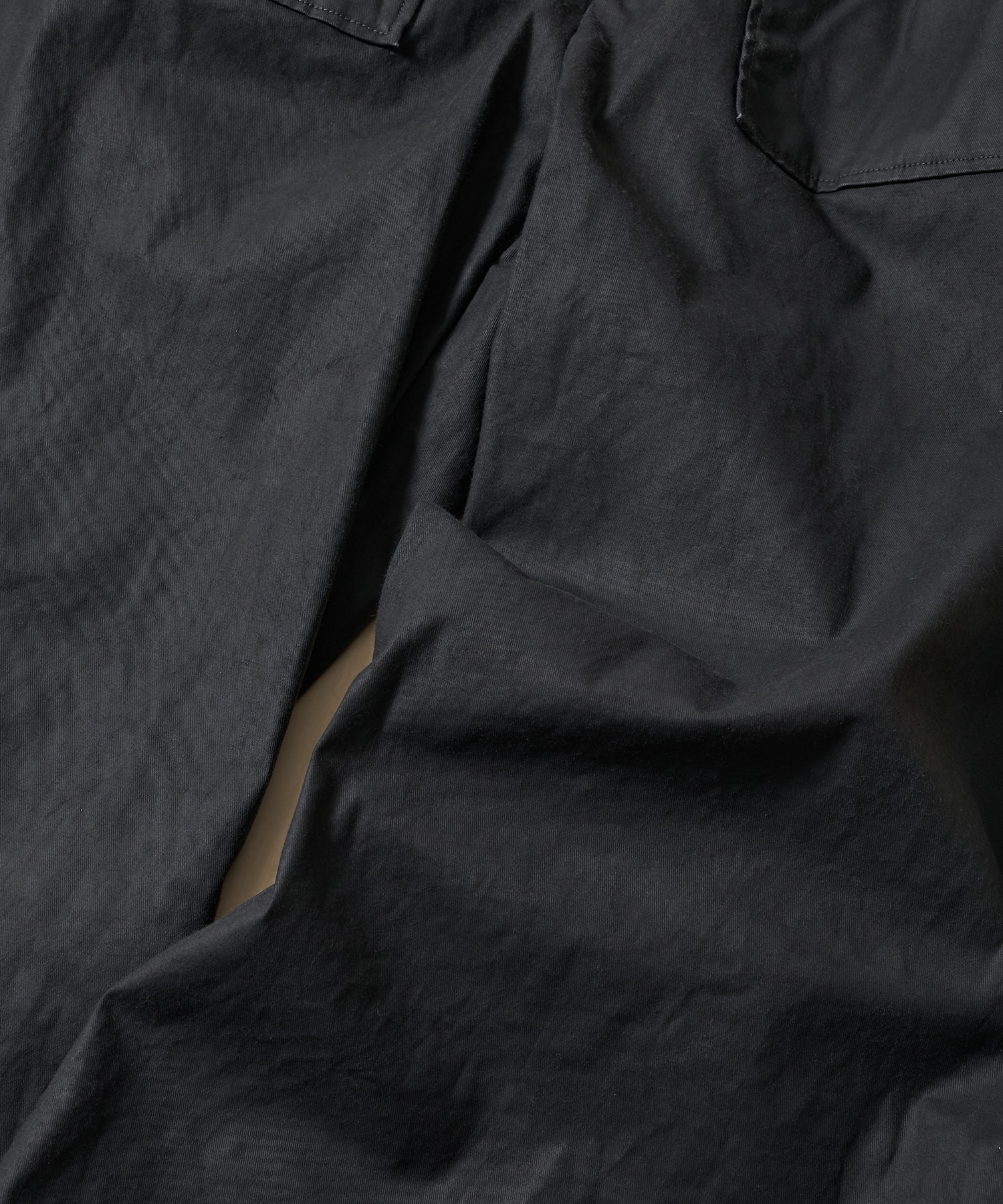 Coating Cotton 1pleated Backer Pants YOKE