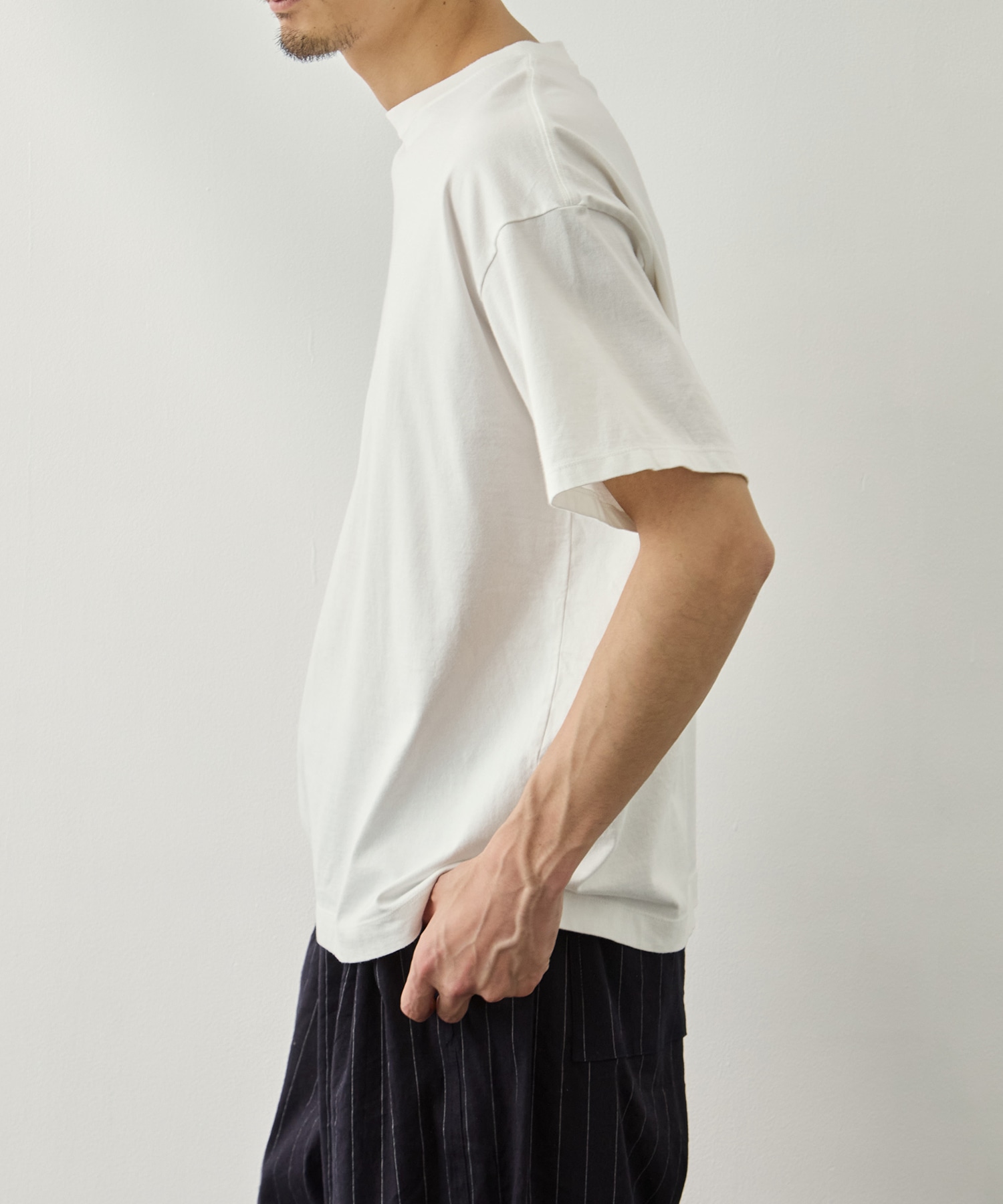 Abstract Embroited T-shirt YOKE