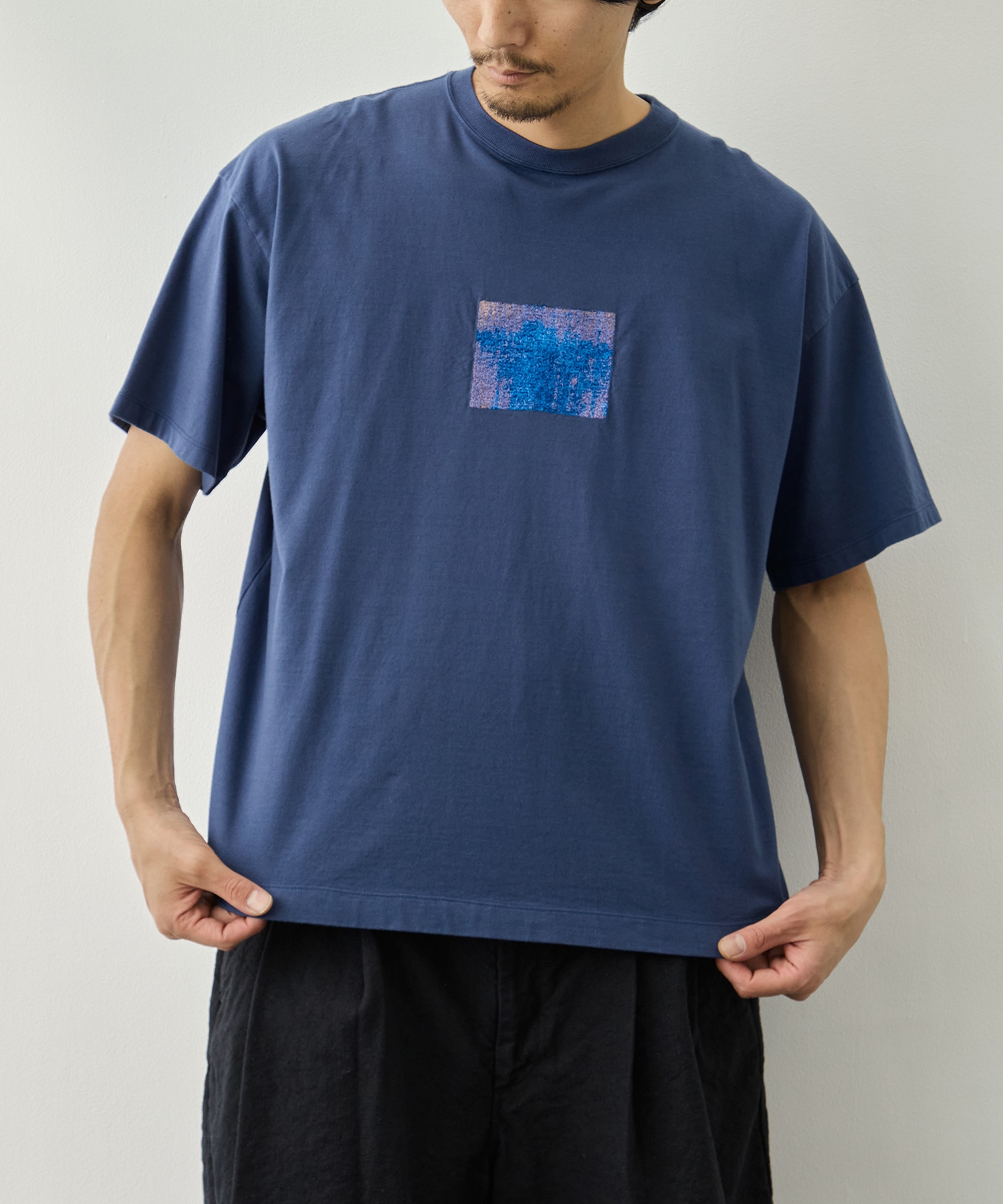Abstract Embroited T-shirt YOKE