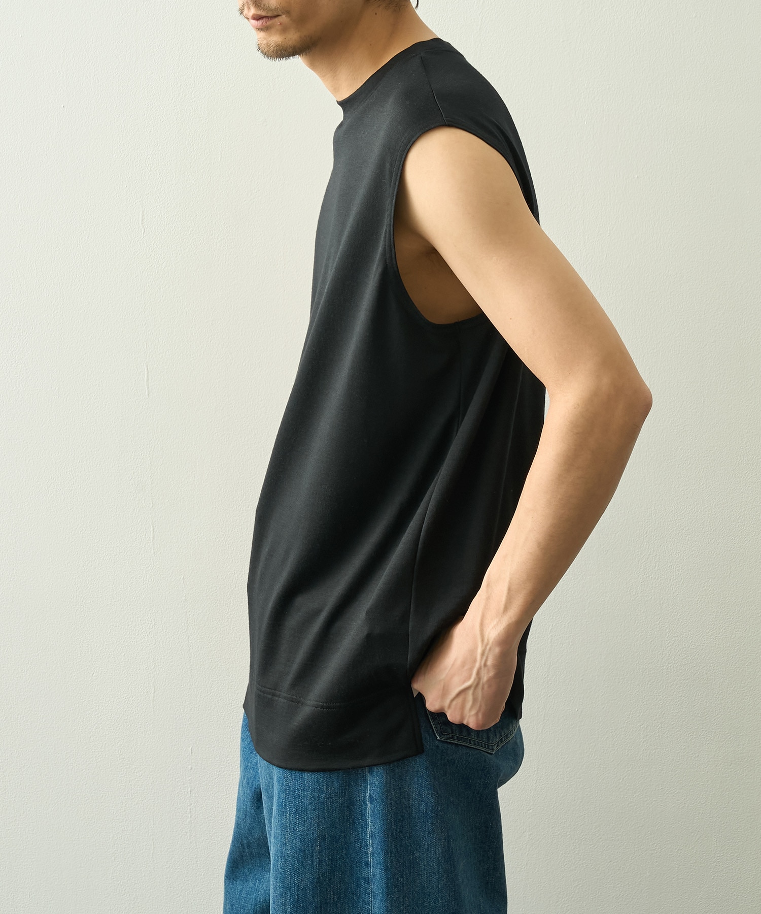 Sleeveless Pullover WRAPINKNOT