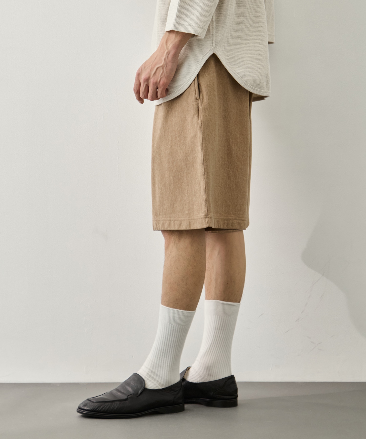 Thin-Sweat Shorts blurhmsROOTSTOCK